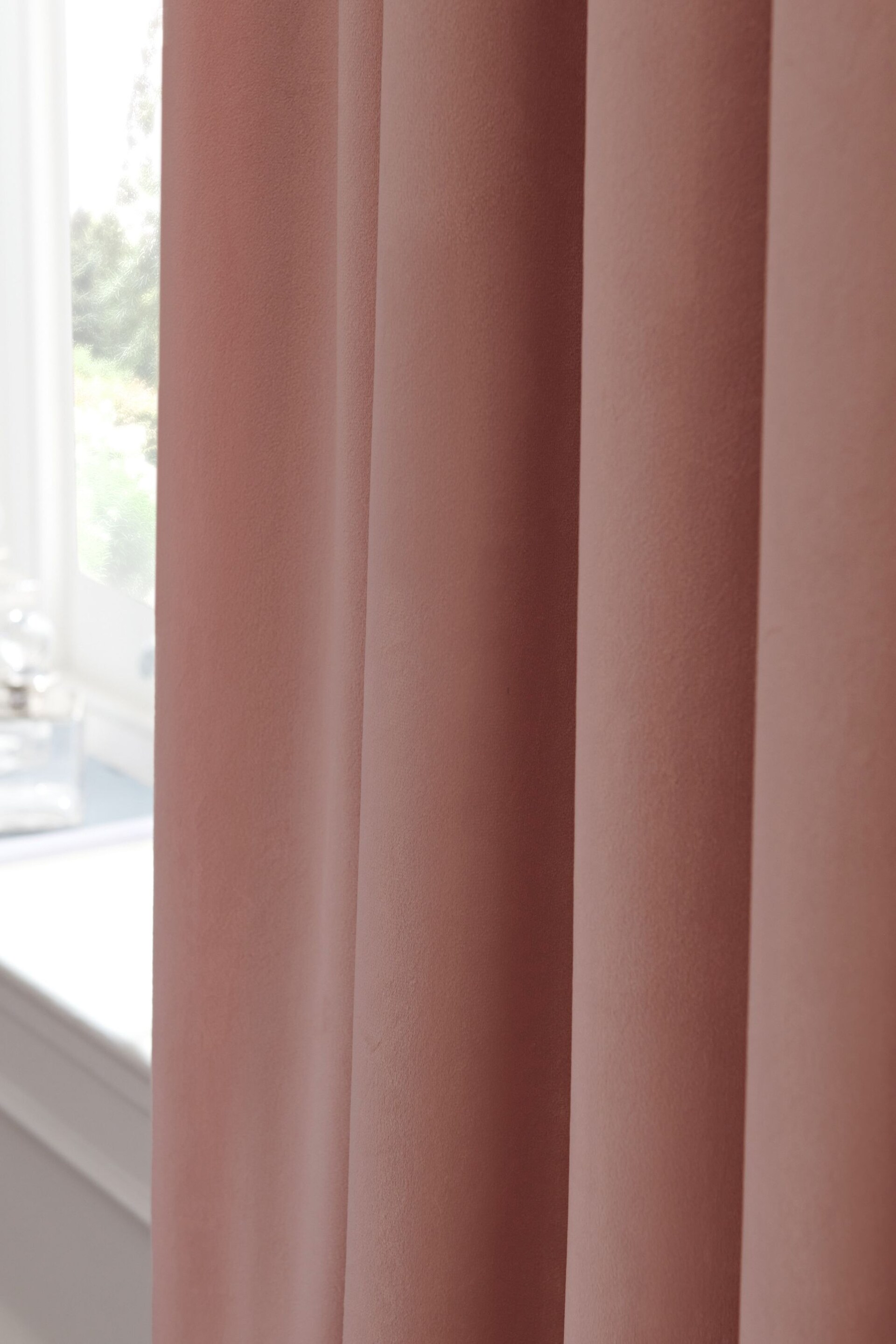 Blush Pink Matte Velvet Pencil Pleat Blackout/Thermal Curtains - Image 4 of 8