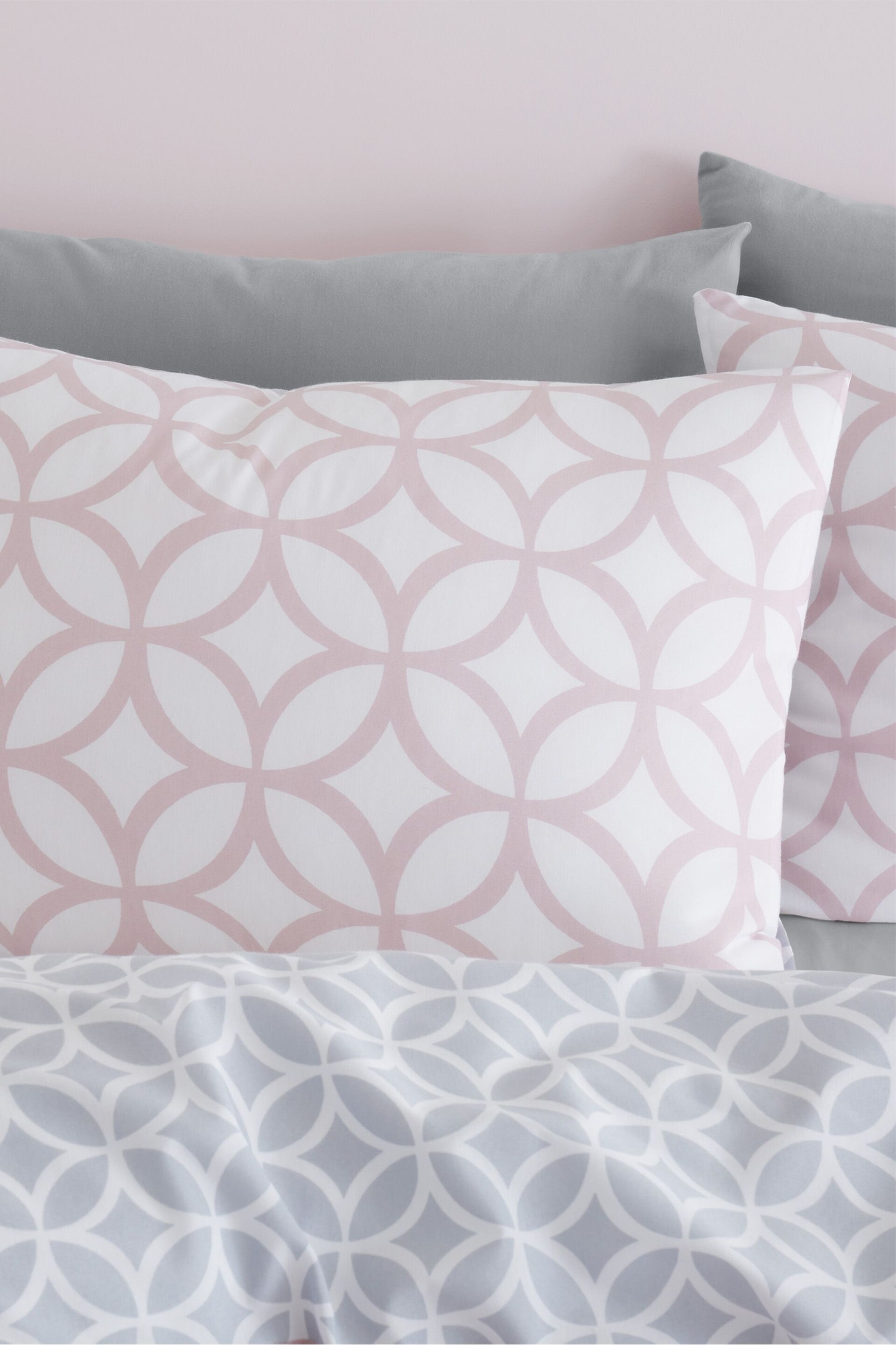 Catherine Lansfield Pink Geo Trellis Reversible Duvet Cover and Pillowcase Set - Image 3 of 4