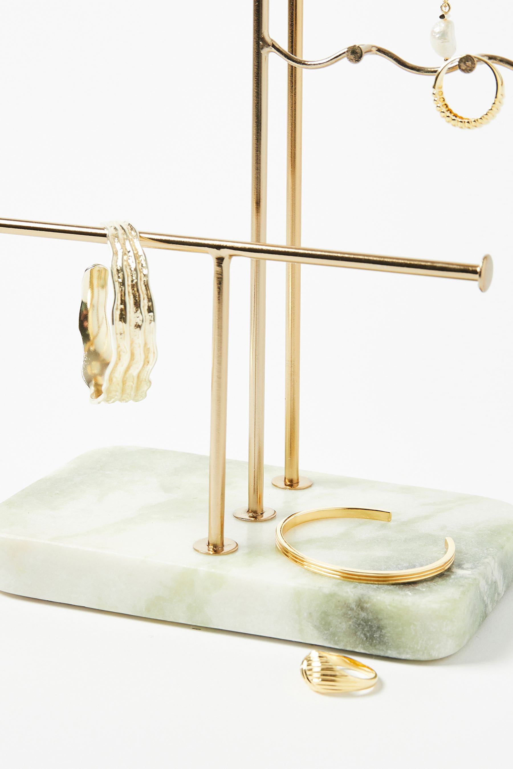 Marble jewelry stand hot sale