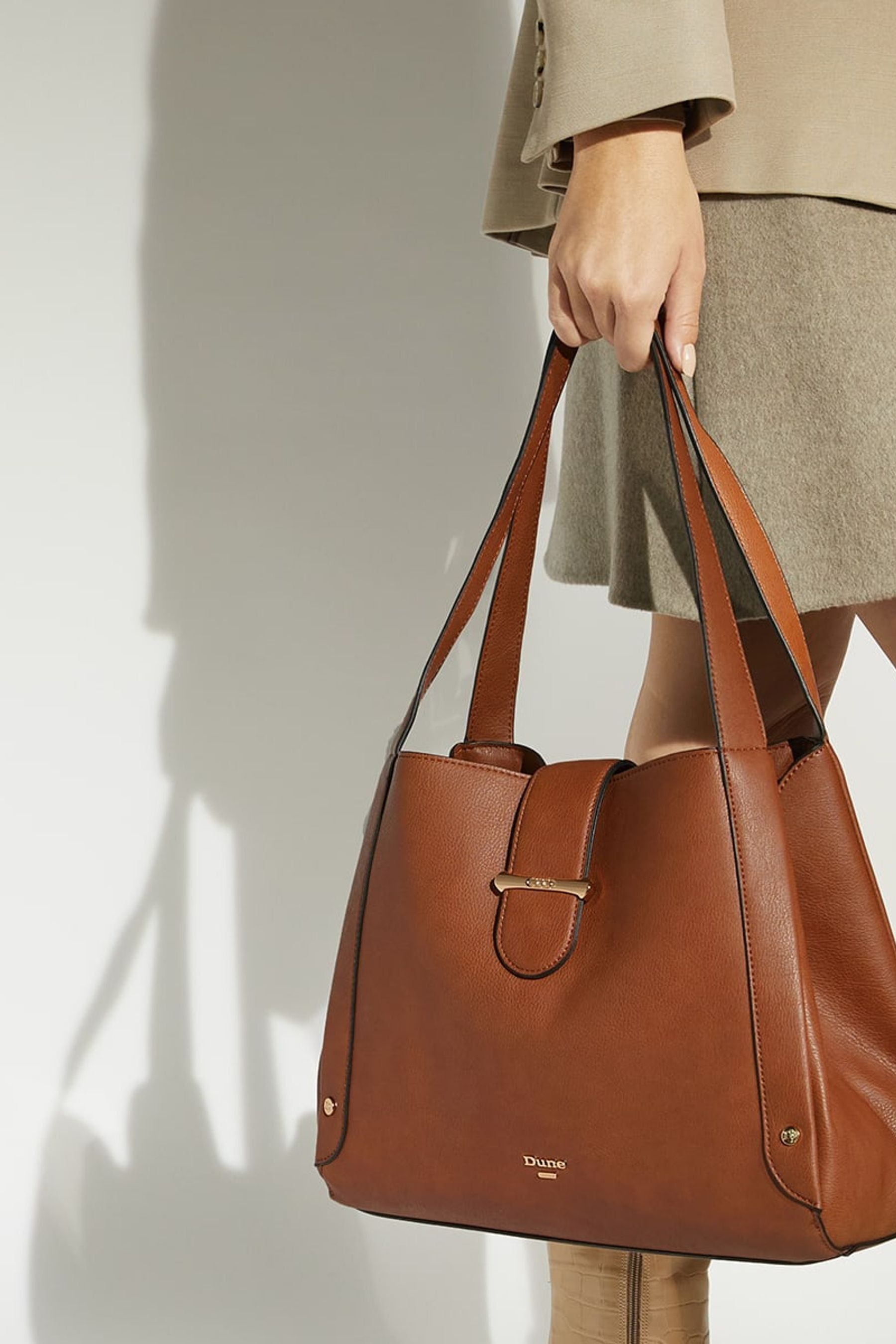 Dune slouch bag top