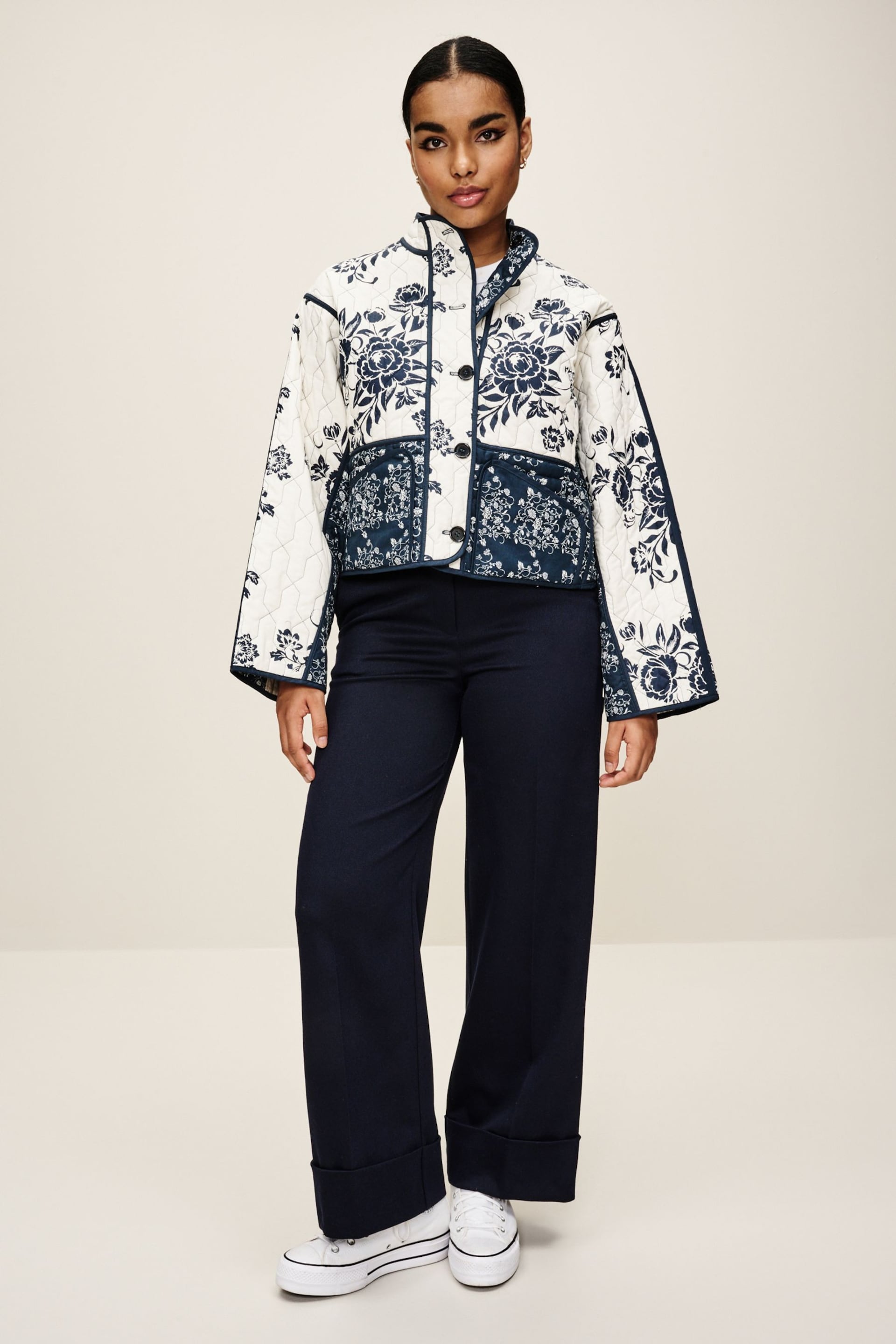 Navy Blue Quilted Floral Jacket - Image 2 of 7