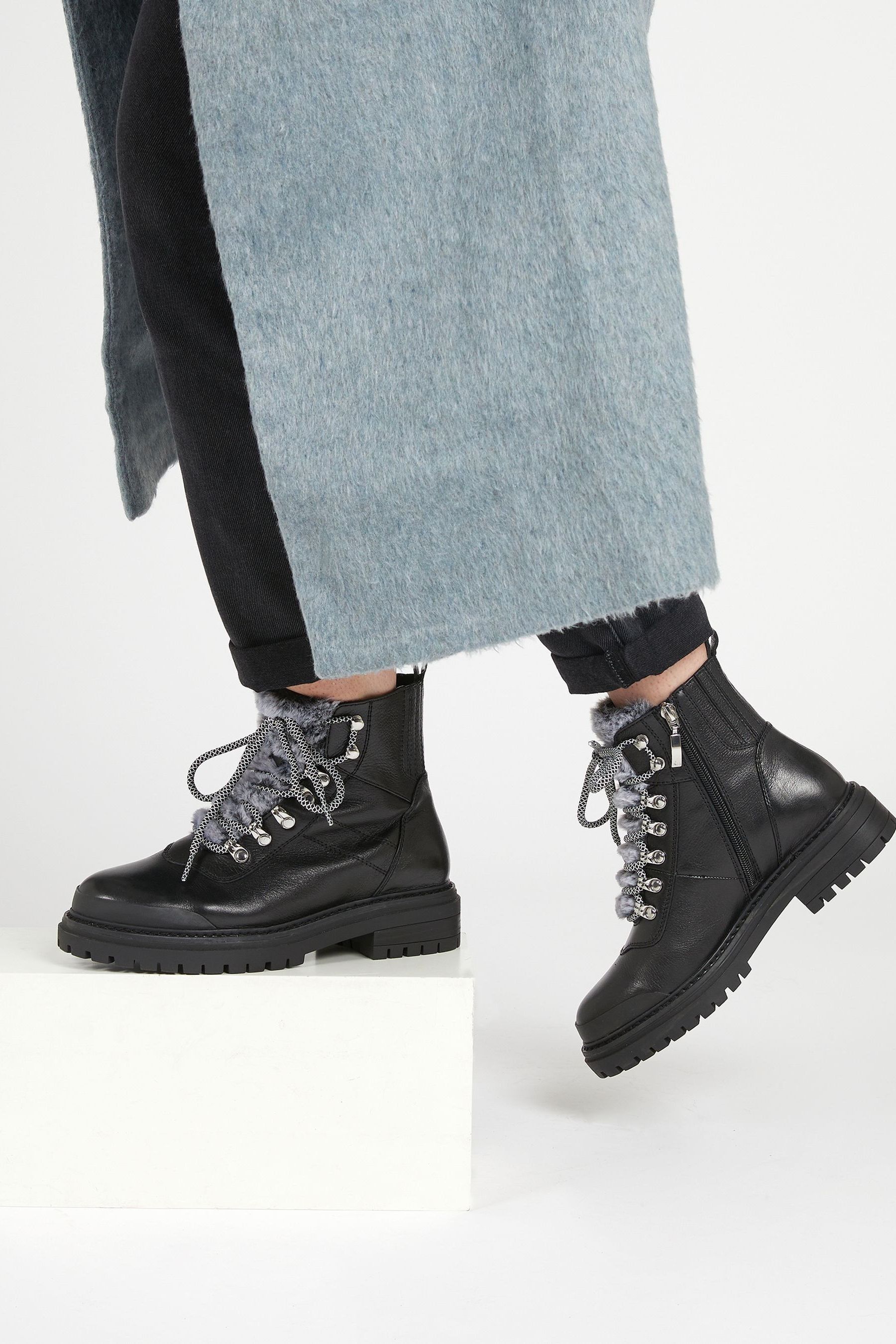 Jones bootmaker review store