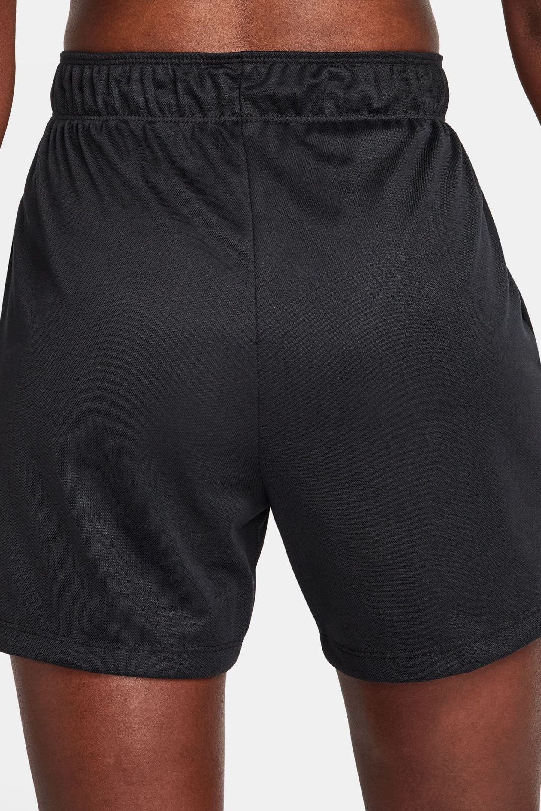 Nike women's dry attack shorts sale