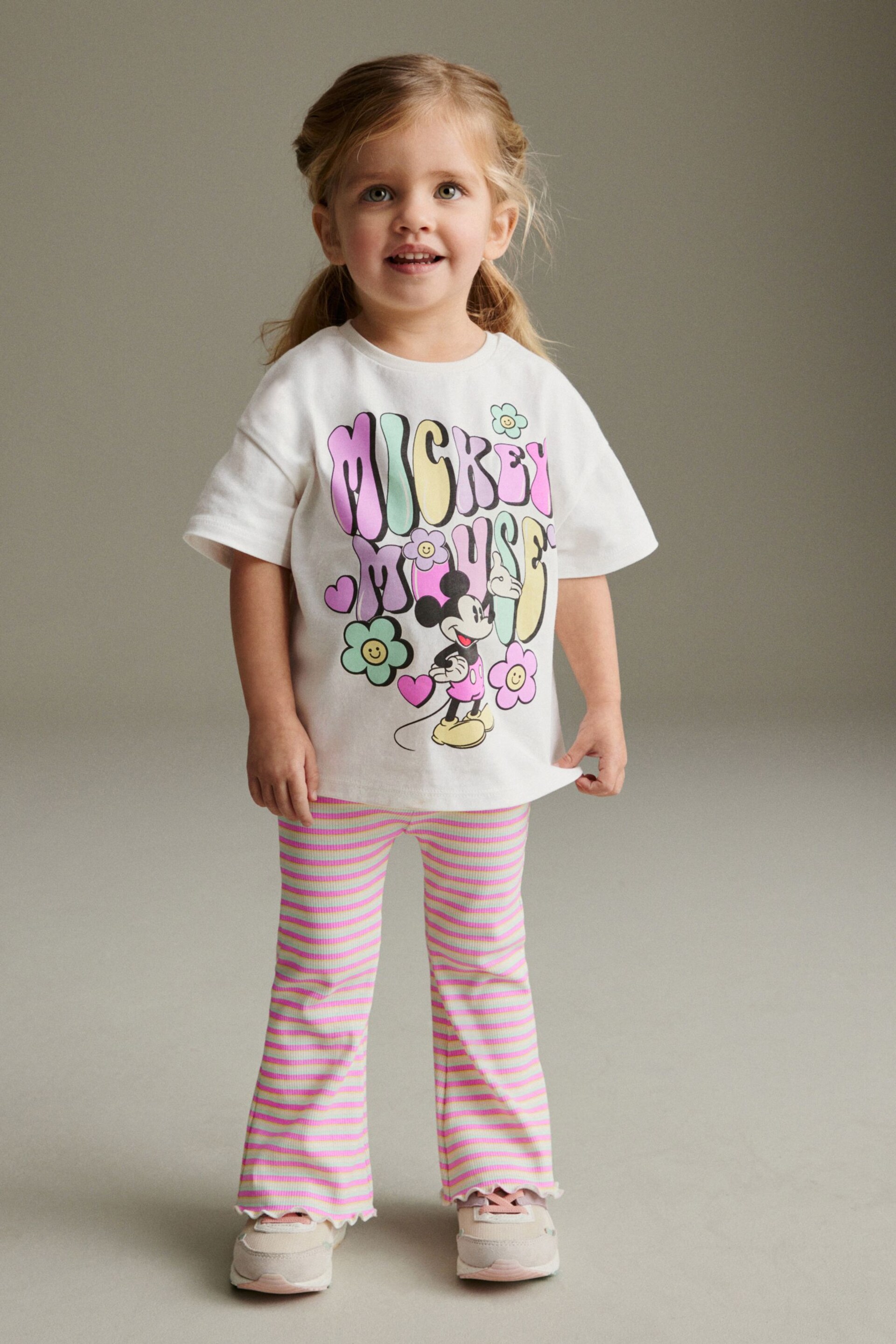 Bright Pink Disney Minnie Mouse T-Shirt and Flare Leggings Set (3mths-7yrs) - Image 3 of 11