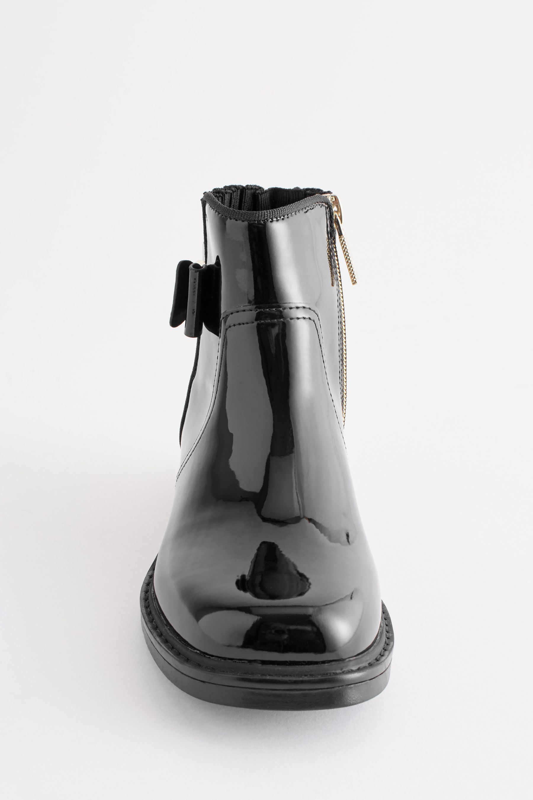 Girls patent chelsea boots shop