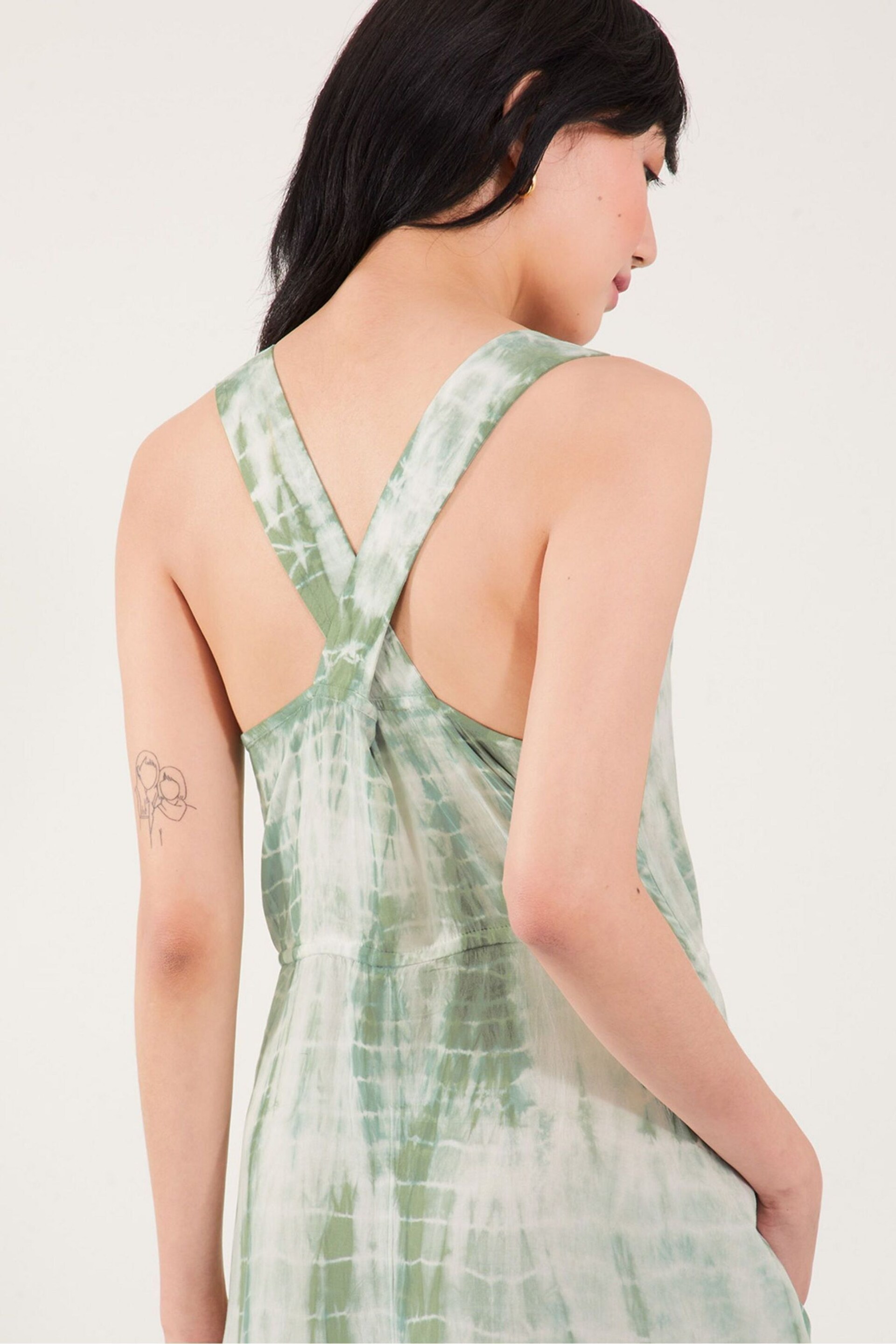 Accessorize Green Cross Back Tie Dye Dress - Image 2 of 4