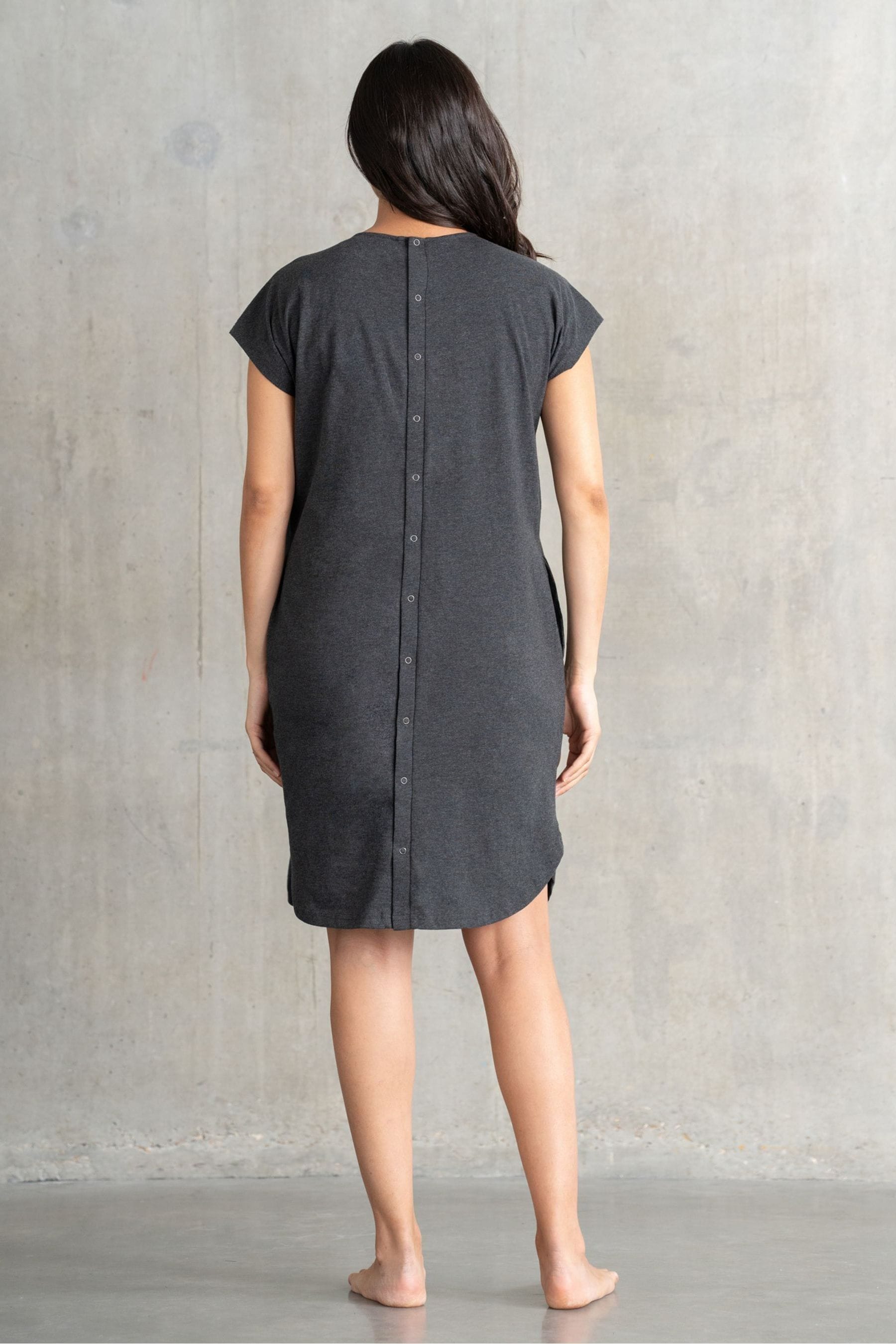 Labour gown uk top