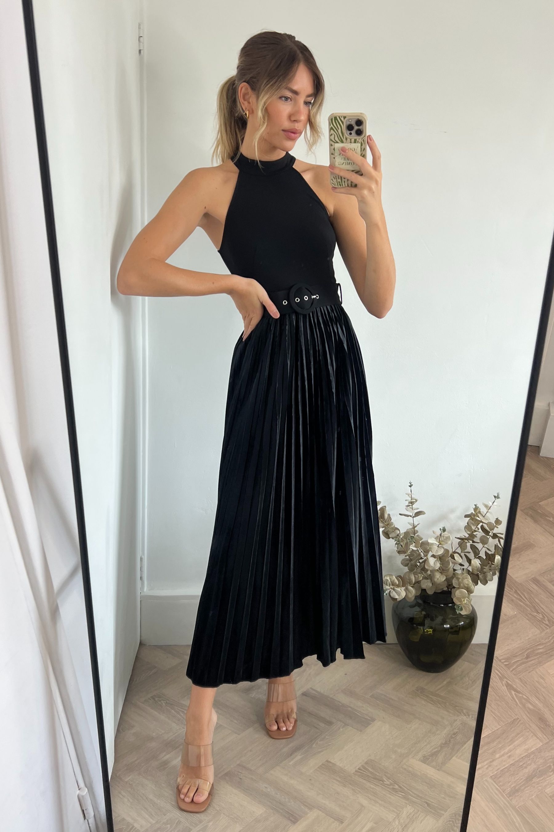Halter pleated maxi dress outlet