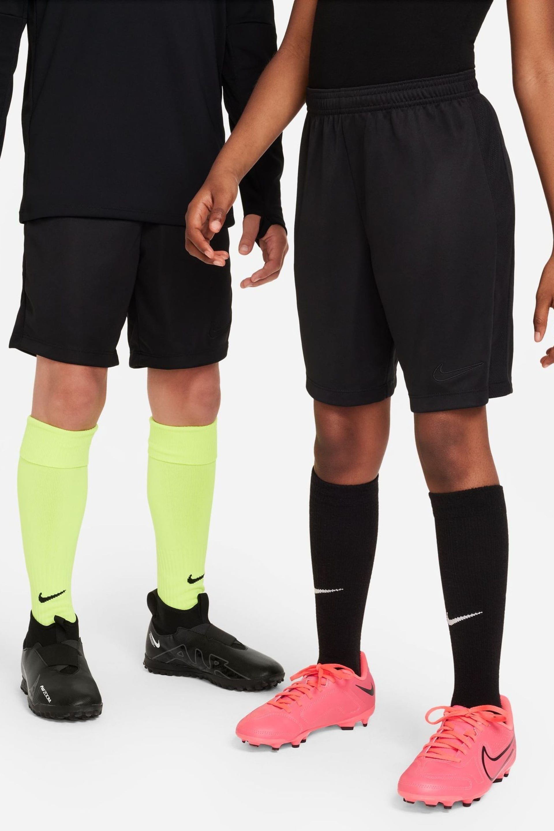 Nike Black Dri-FIT Academy Training Shorts - Image 3 of 9