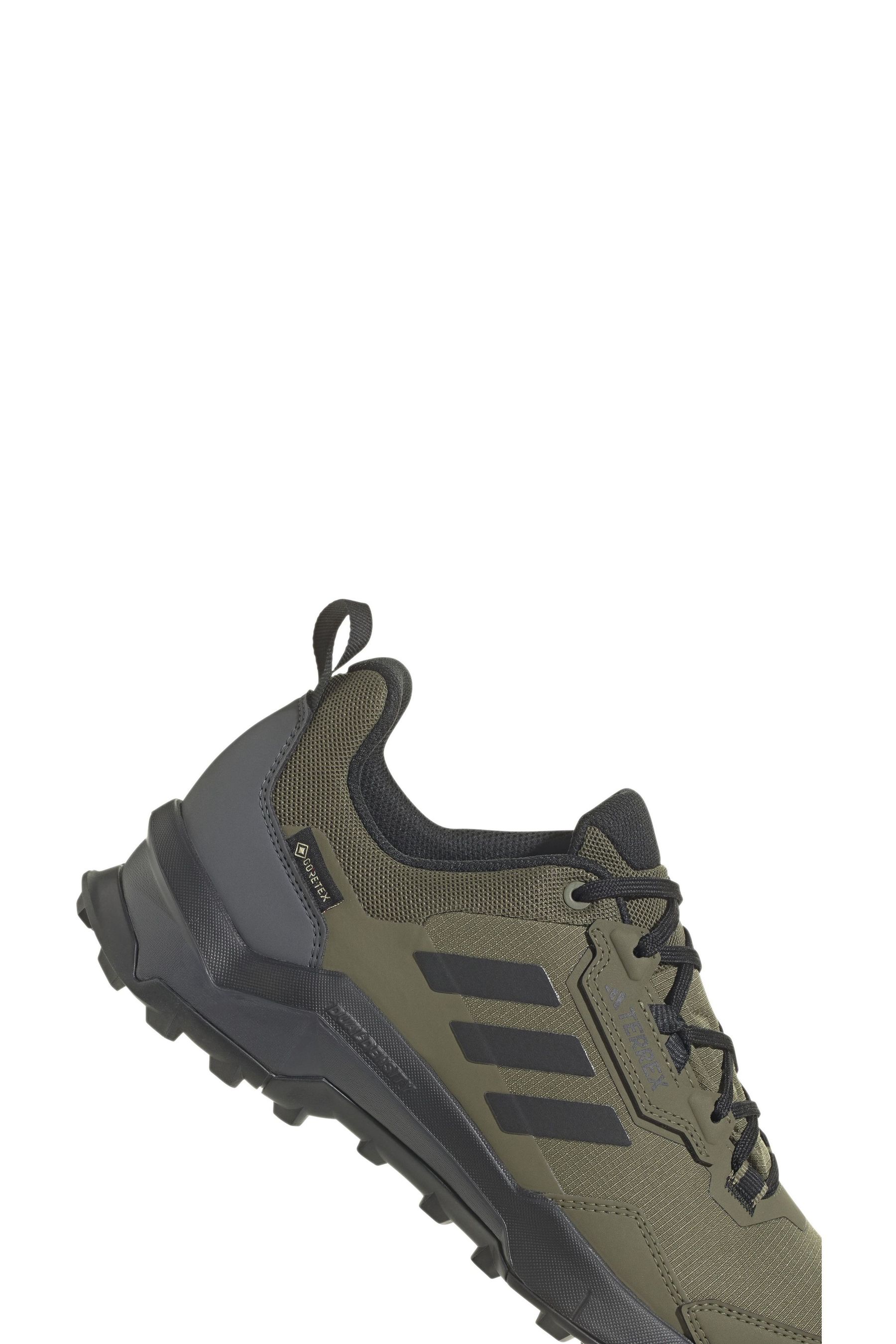 Adidas hiking shoes 2019 deals