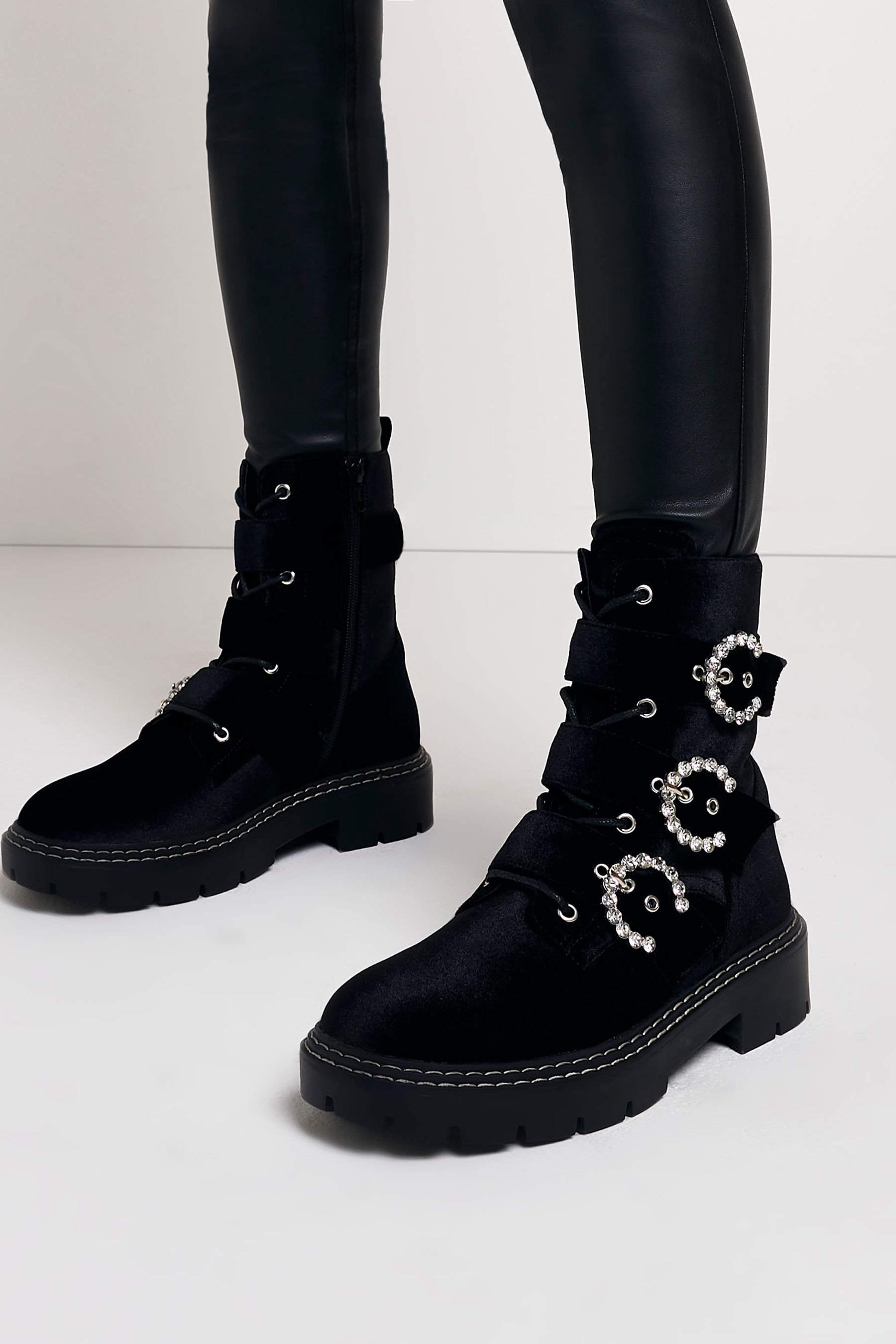 River island black leather ankle boots store