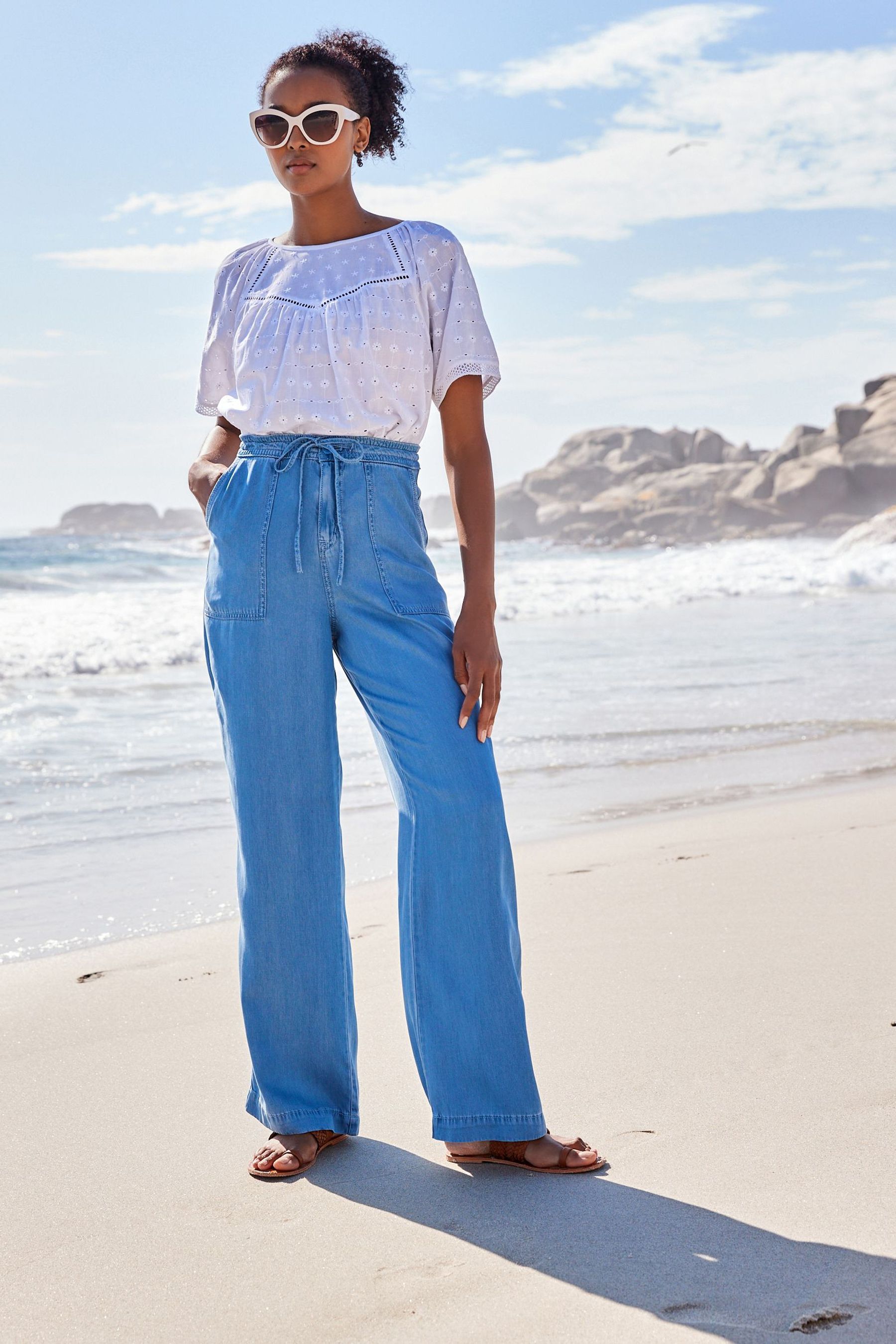 Wide leg tie waist trousers discount