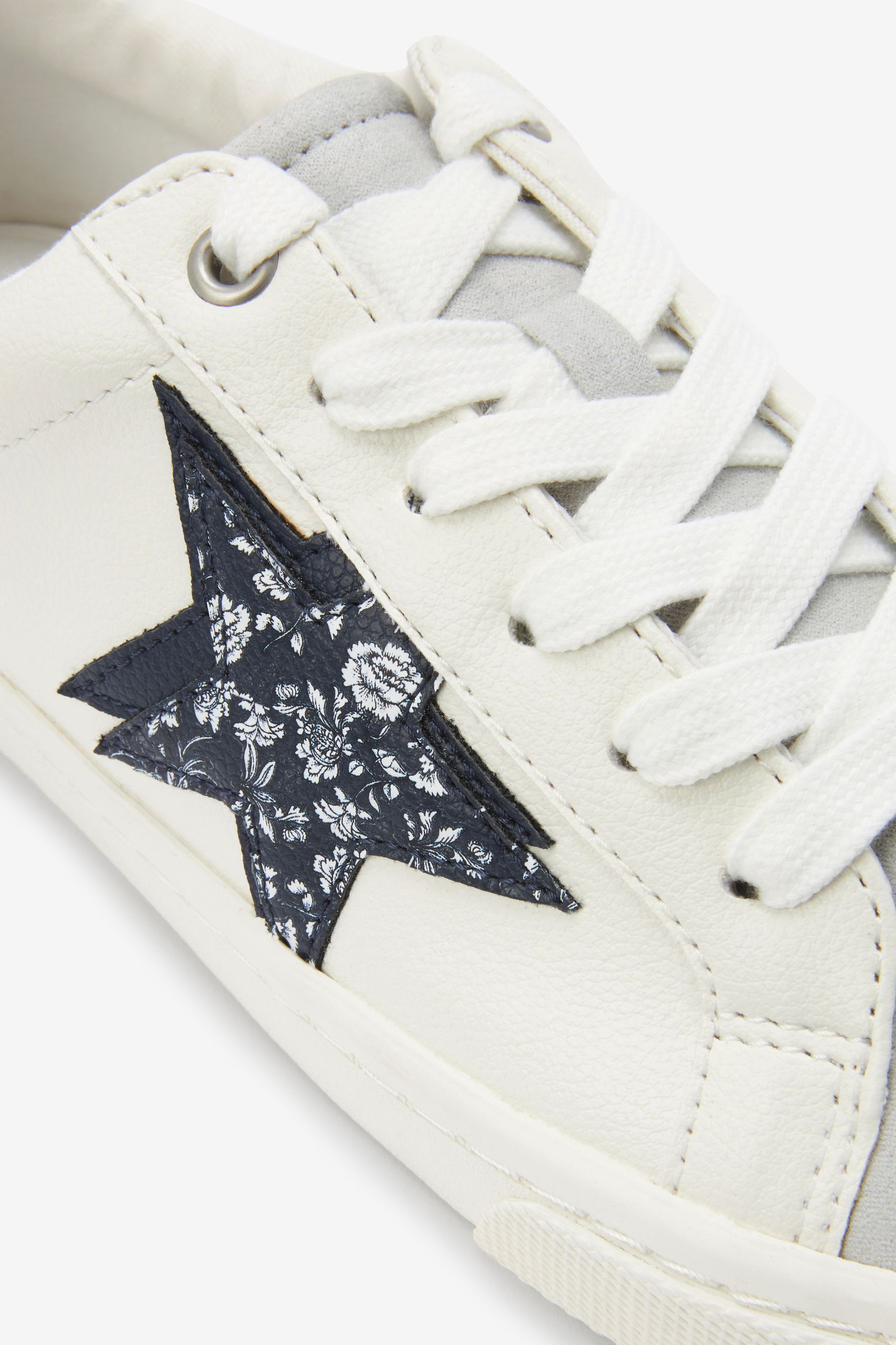 Forever comfort sneakers deals