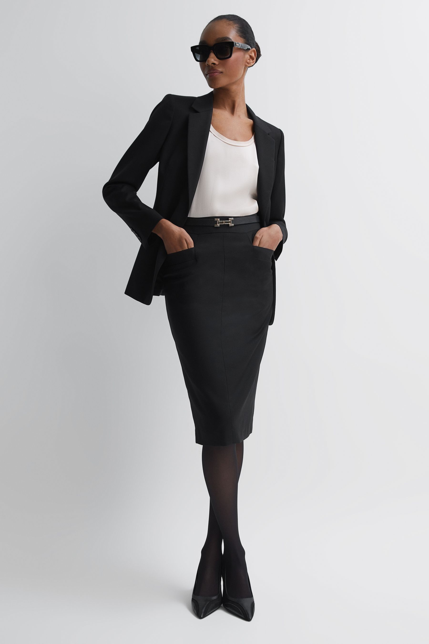 Wool fitted skirt deals