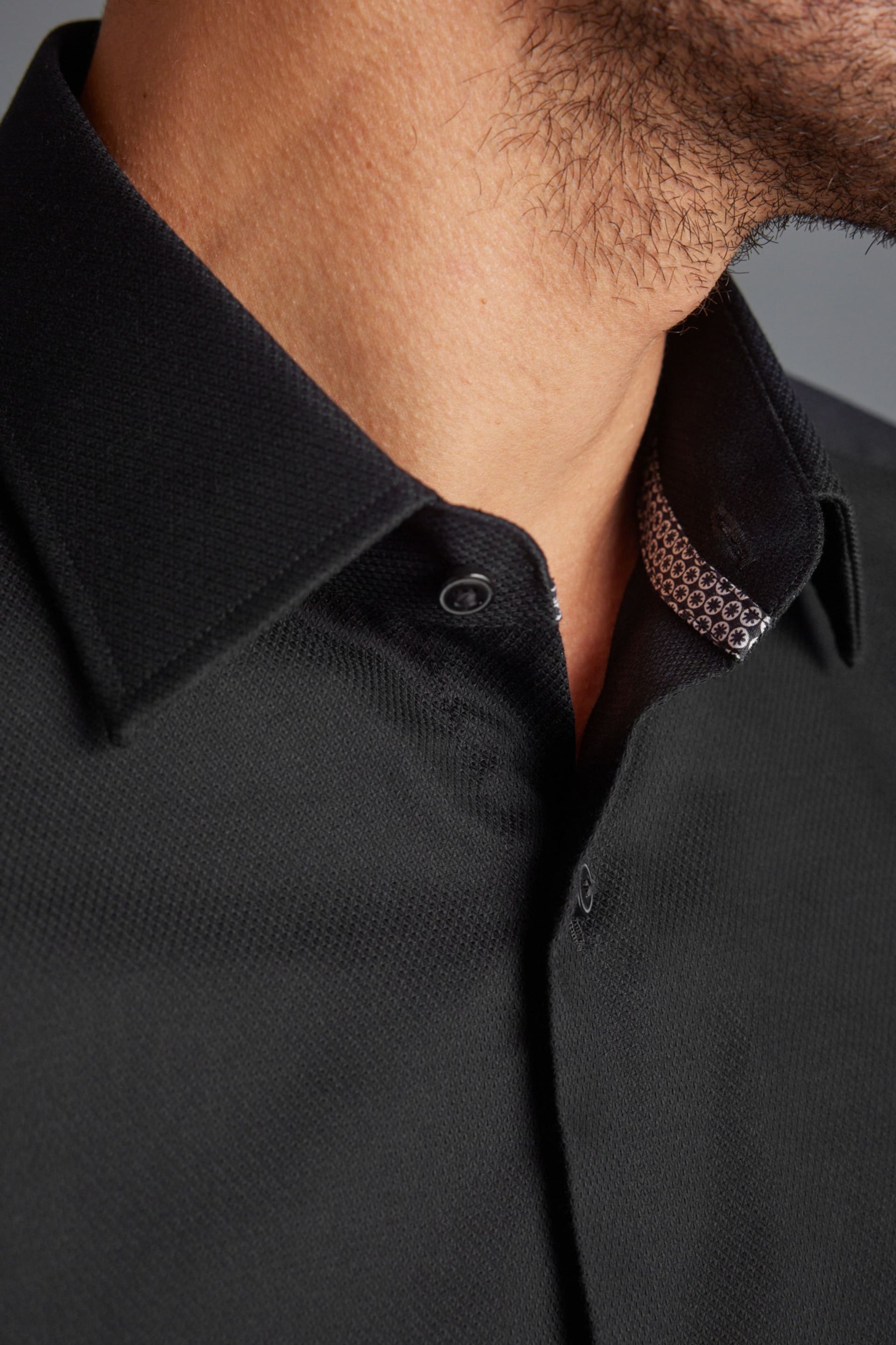 Black Slim Fit Signature Textured Single Cuff Shirt With Trim Detail - Image 4 of 8