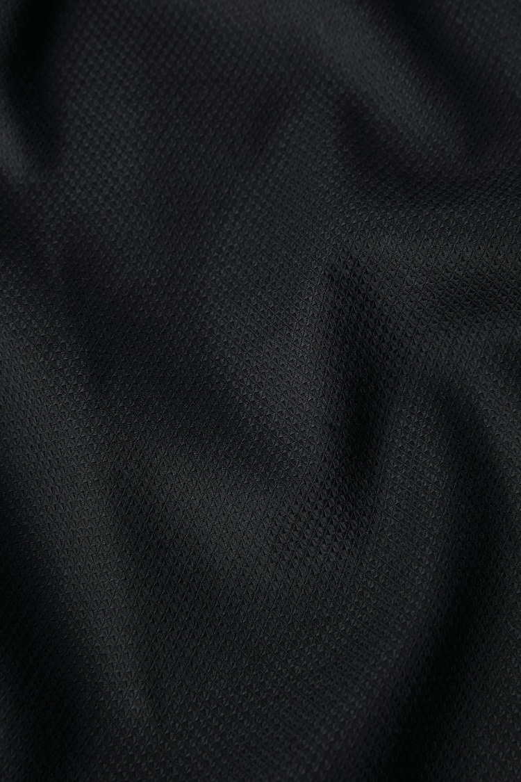 Black Slim Fit Signature Premium 100% Cotton Textured Long Sleeve Single Cuff Shirt With Trim Detail - Image 8 of 8