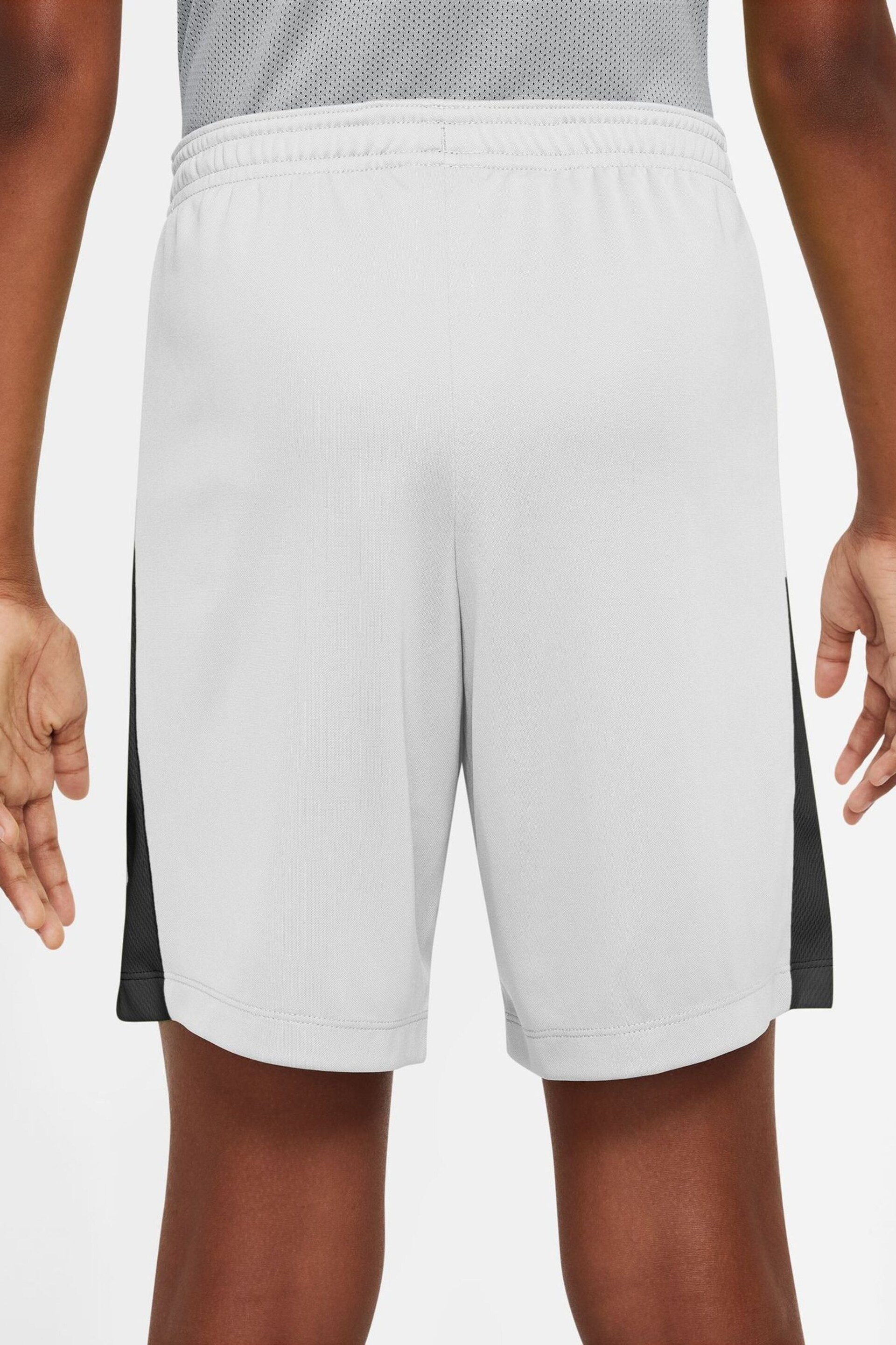 Nike White Dri-FIT Academy Training Shorts - Image 2 of 10