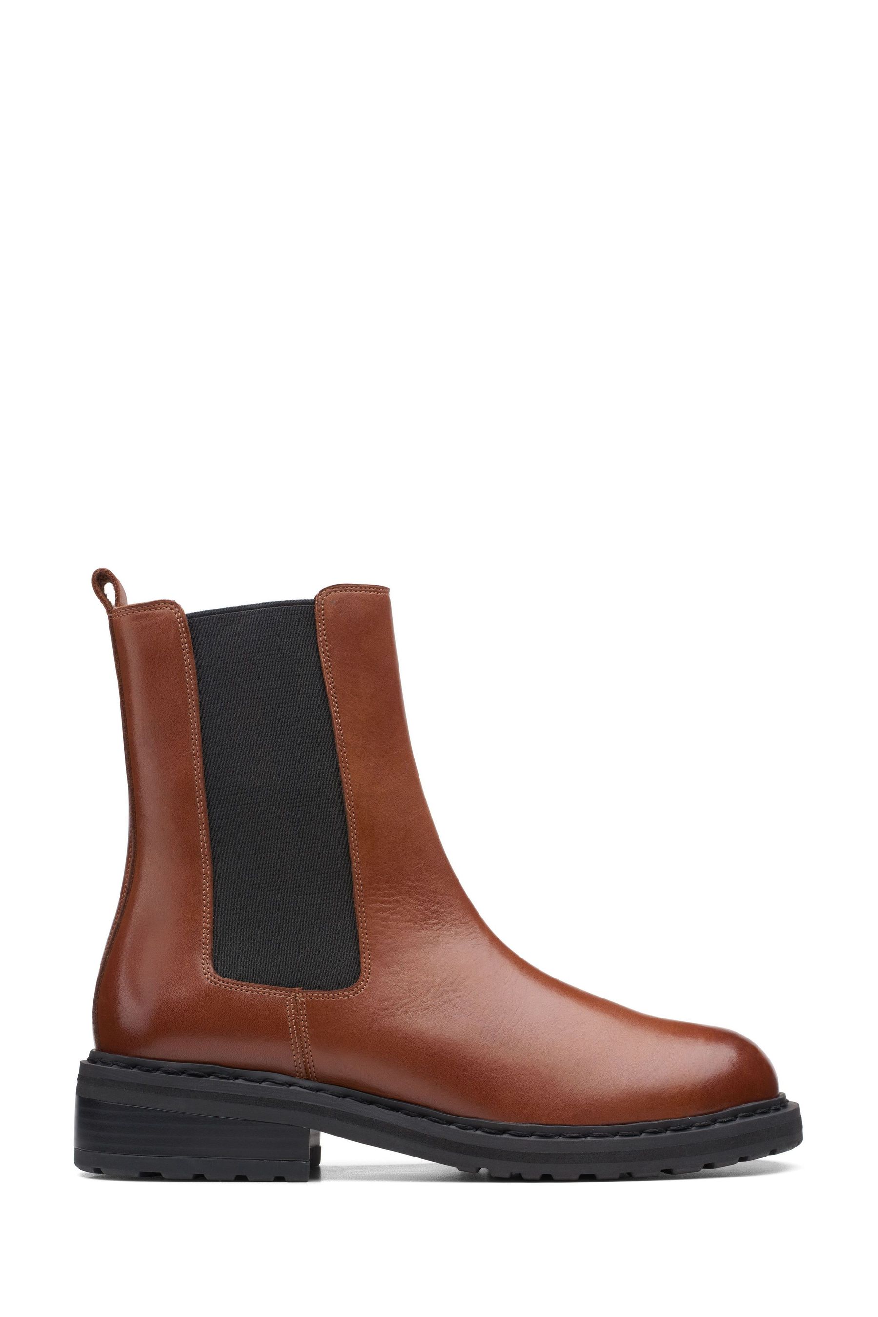 Clarks brown chelsea boots cheap