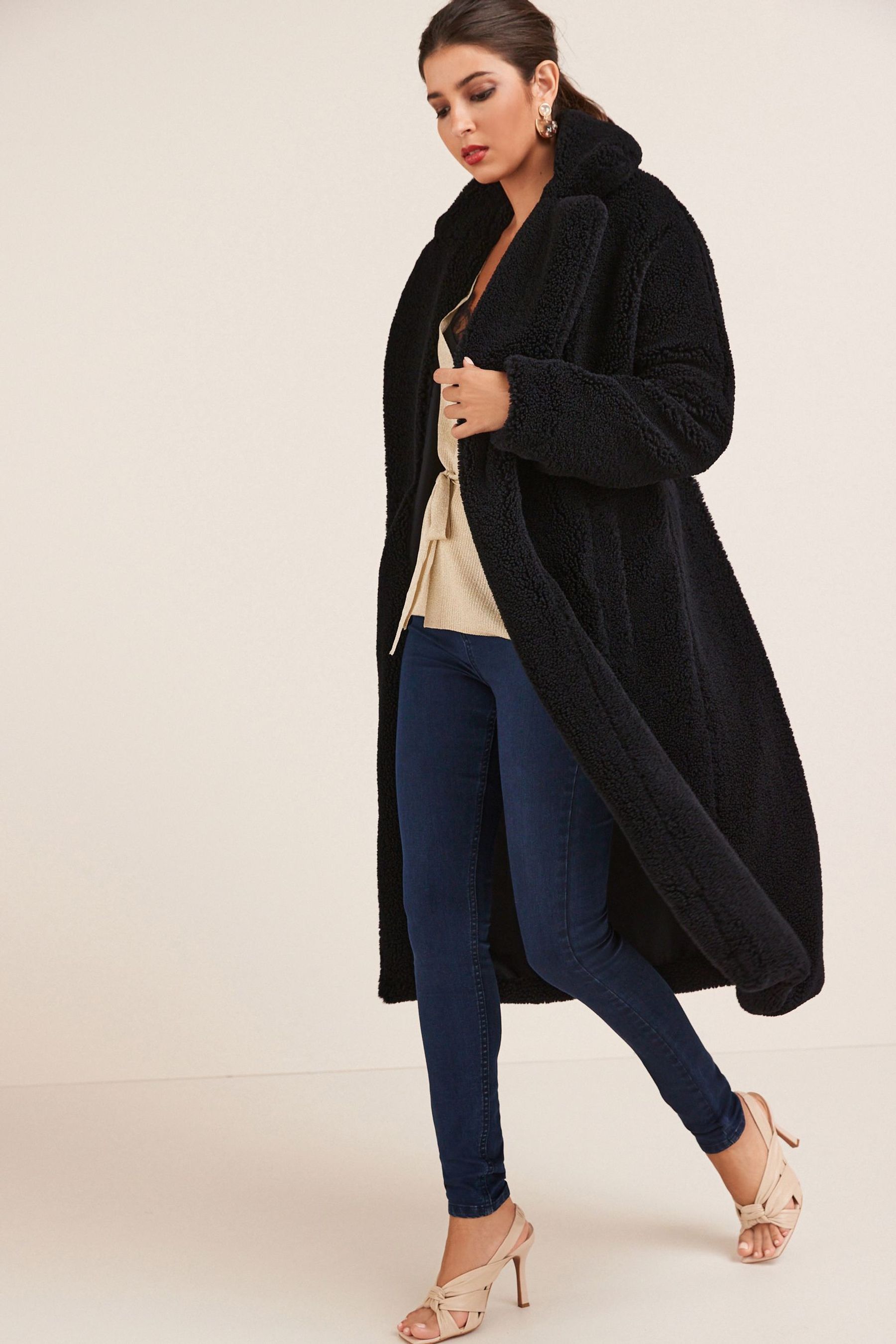 Long teddy borg coat top