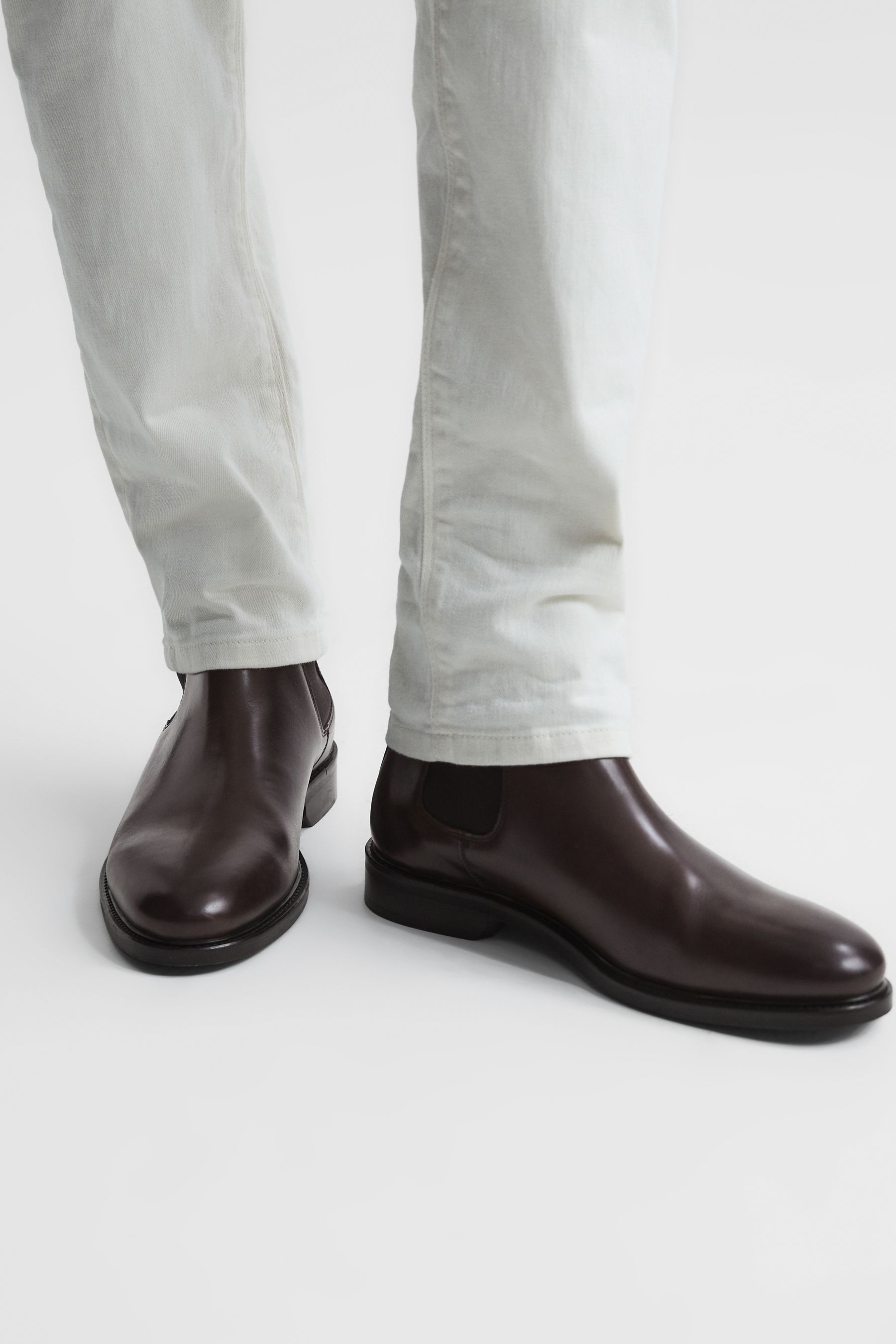 Reiss mens chelsea boots top
