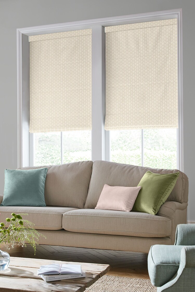 Laura Ashley Natural Lady Fern Made To Measure Roman Blinds - Image 2 of 6