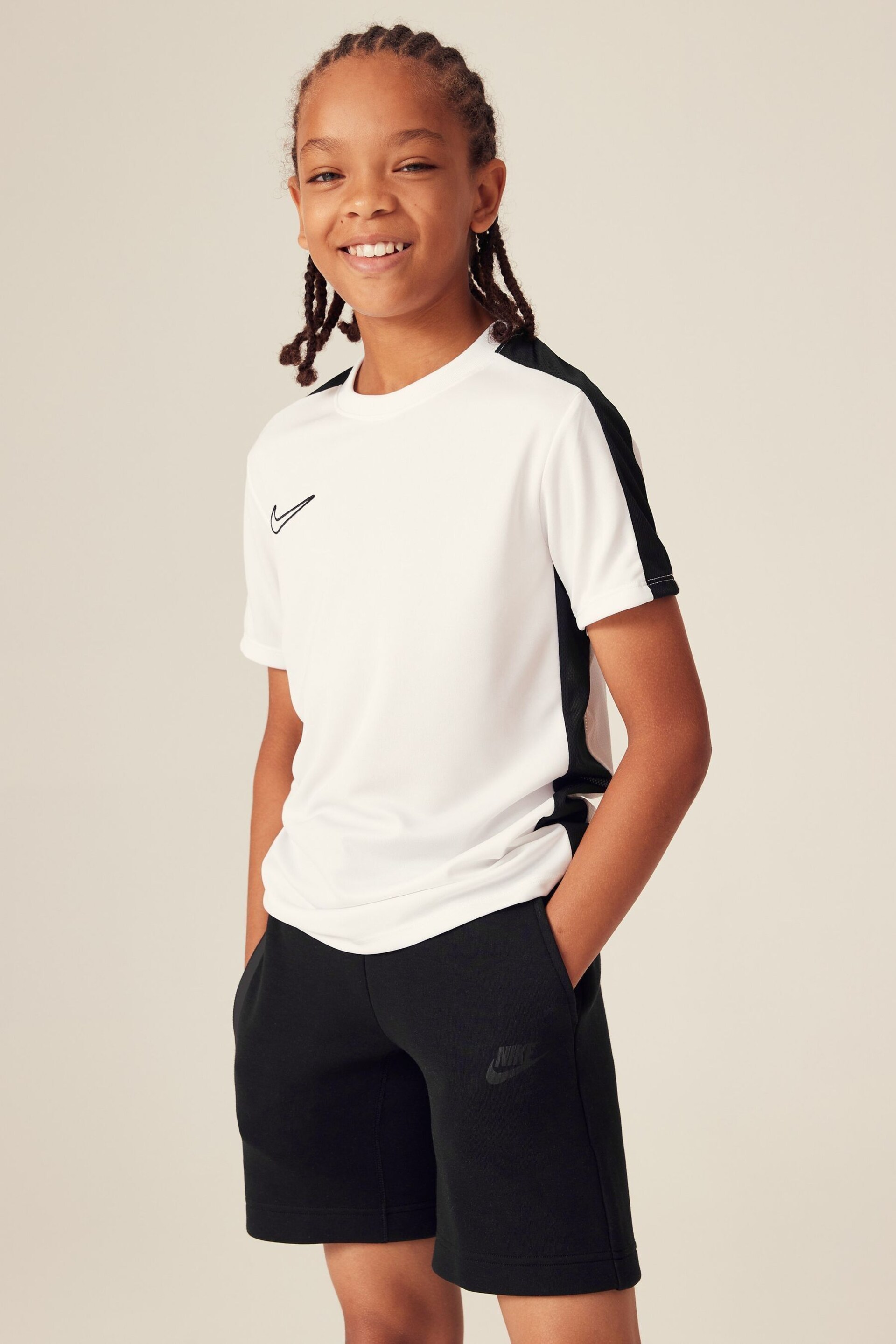 Nike White Dri-FIT Academy Training T-Shirt - Image 1 of 4