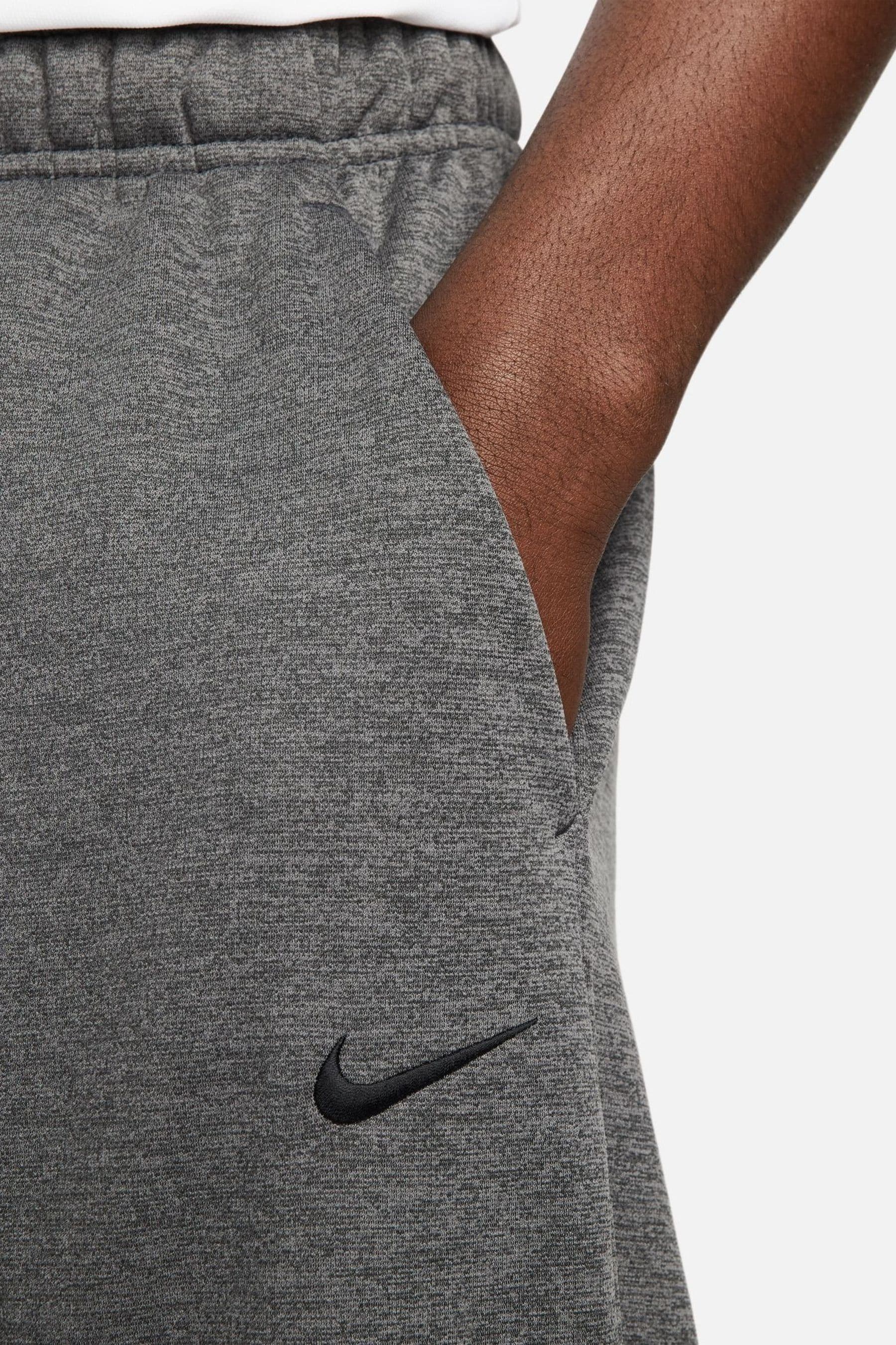 Mens nike therma jogger pants shop