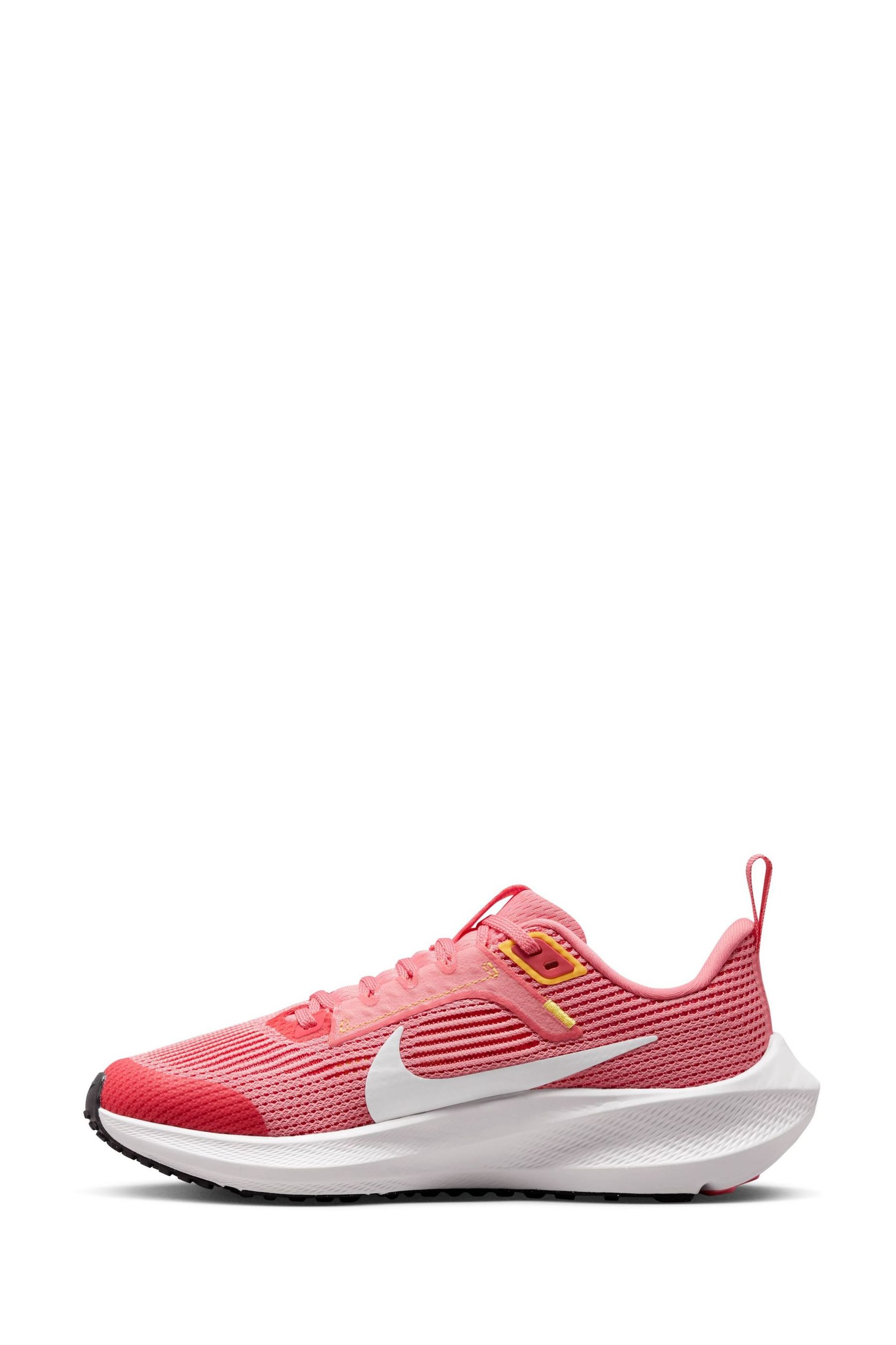 Nike pegasus coral store