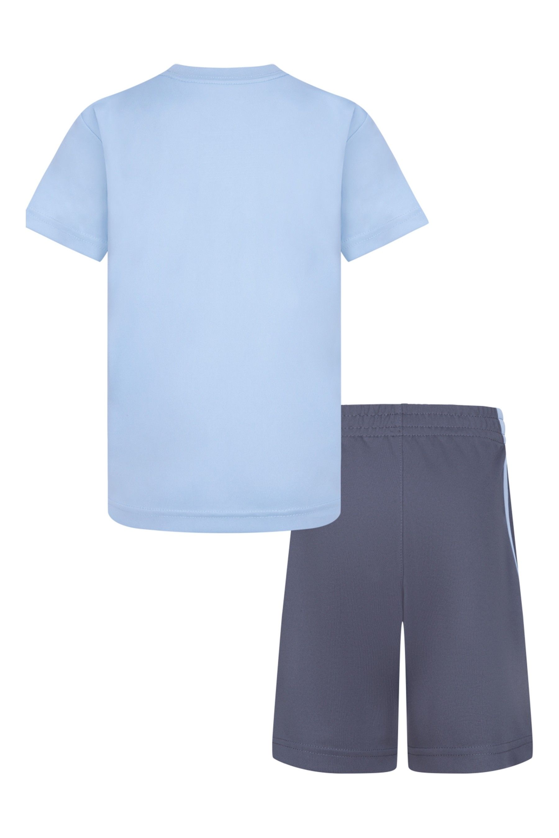 Nike grey shorts and crop top set clearance