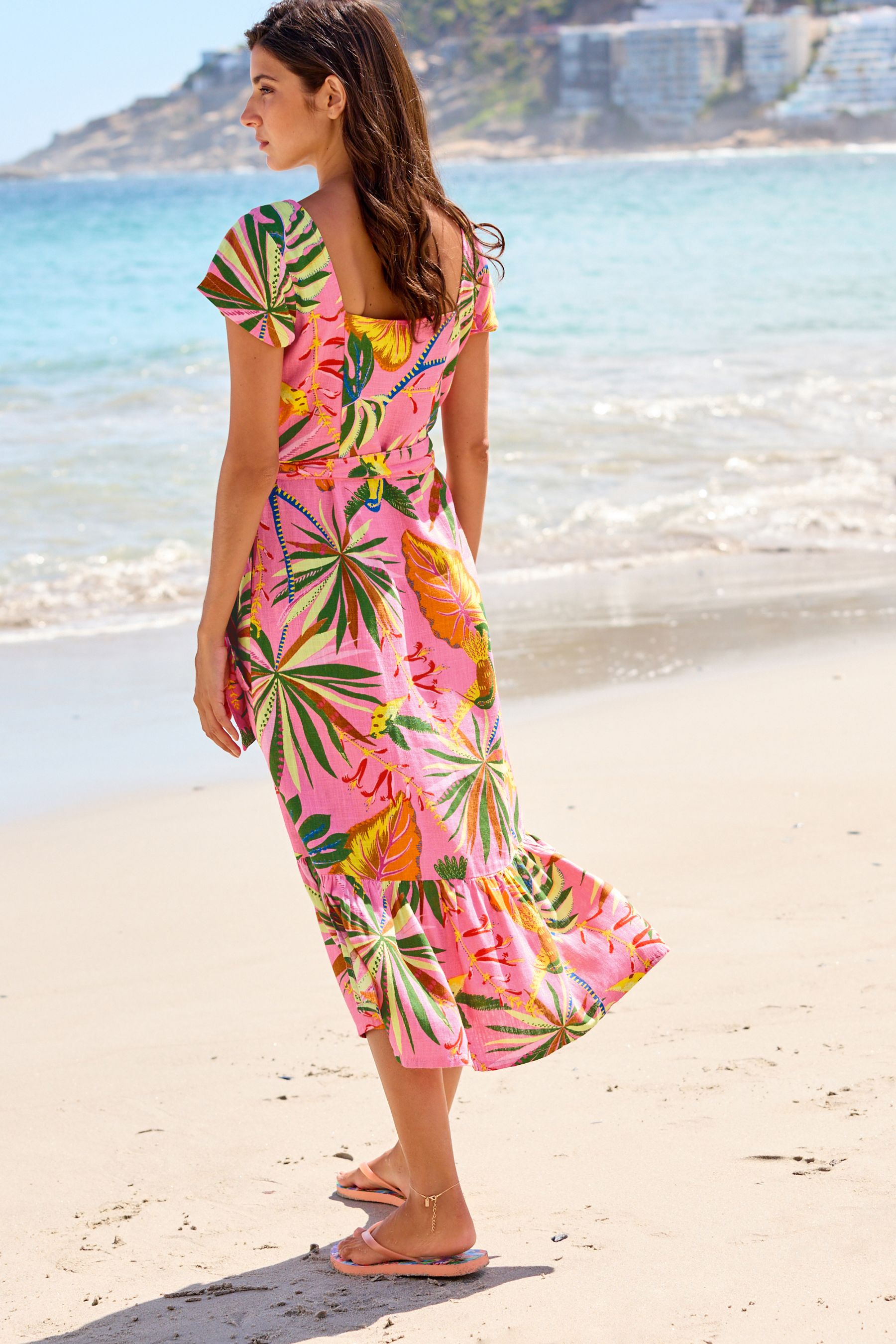 Next tropical dress 2025