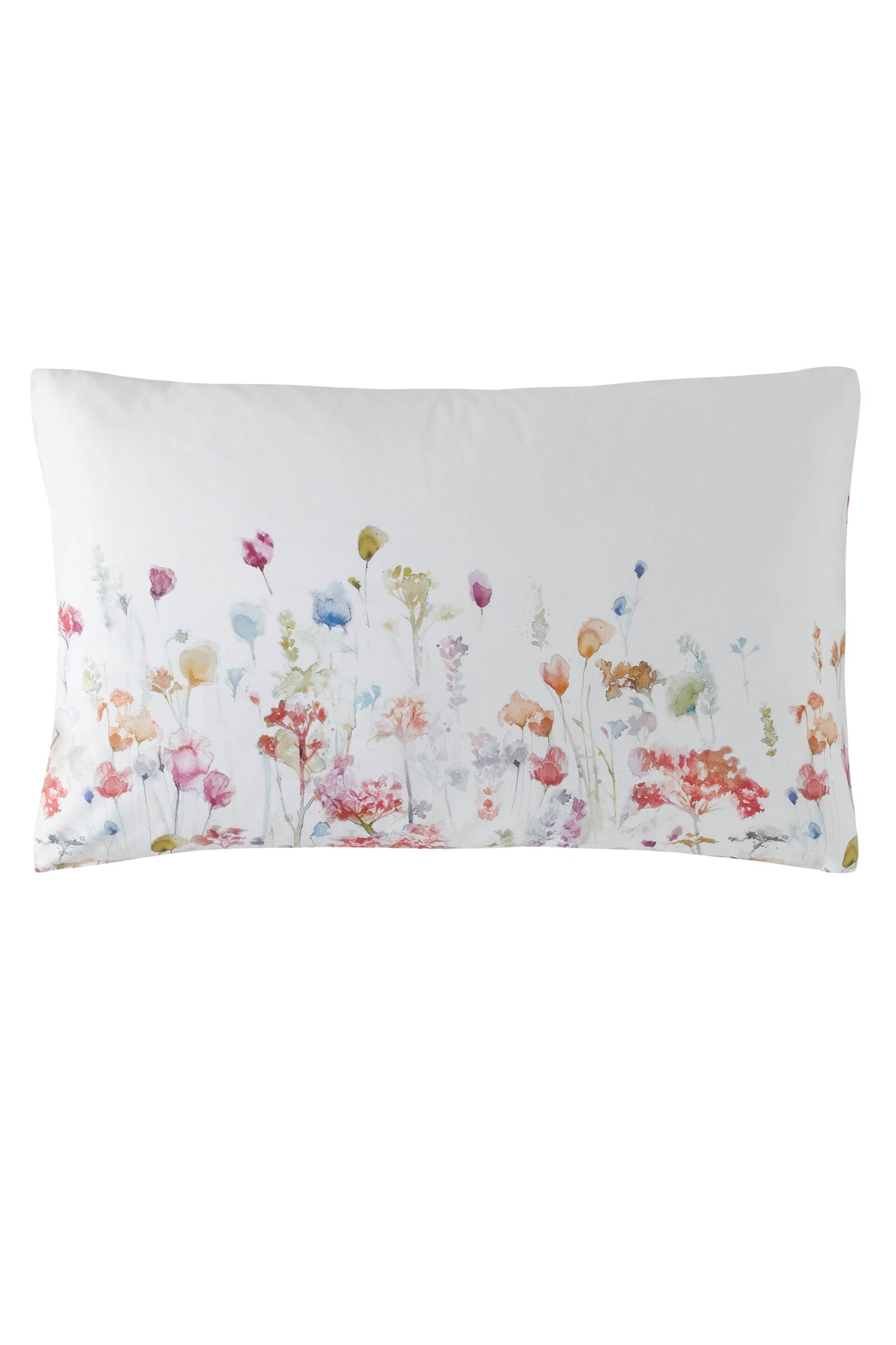 Voyage White Ilinizas Pillowcases 2 Pack - Image 2 of 3