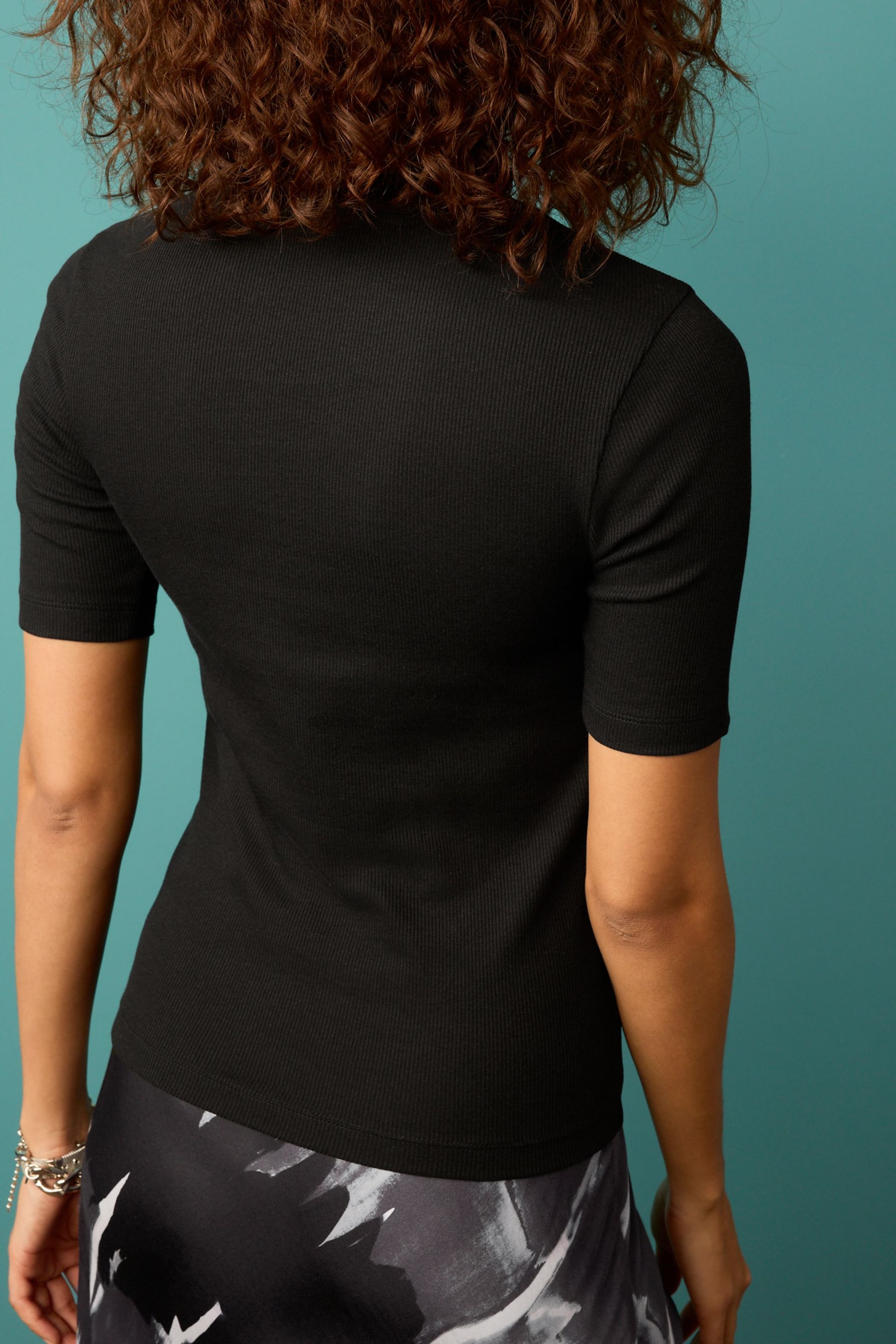 Black Half Sleeve High Neck T-Shirt - Image 2 of 5