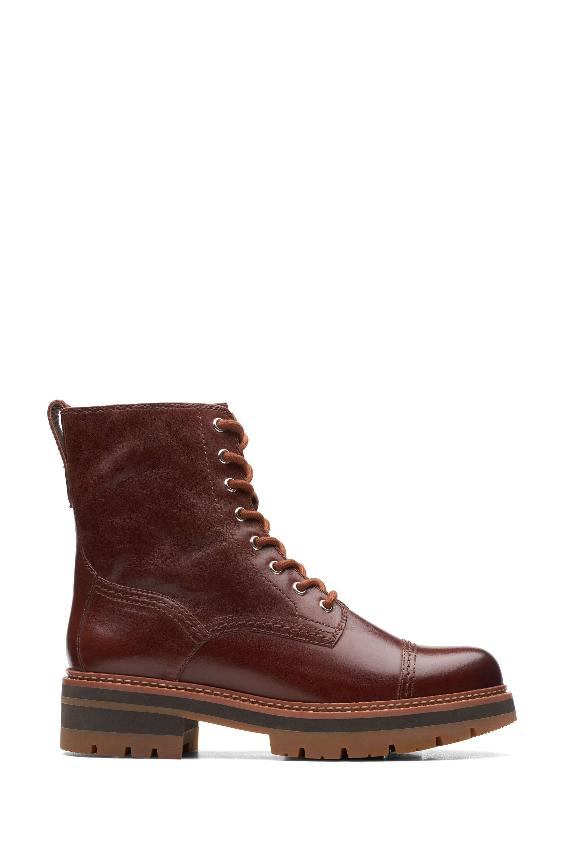 Clarks cap toe boot hotsell