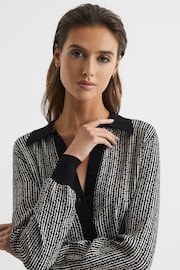 Reiss Black Olivia Printed Mix-Knitted Shirt - Image 4 of 7