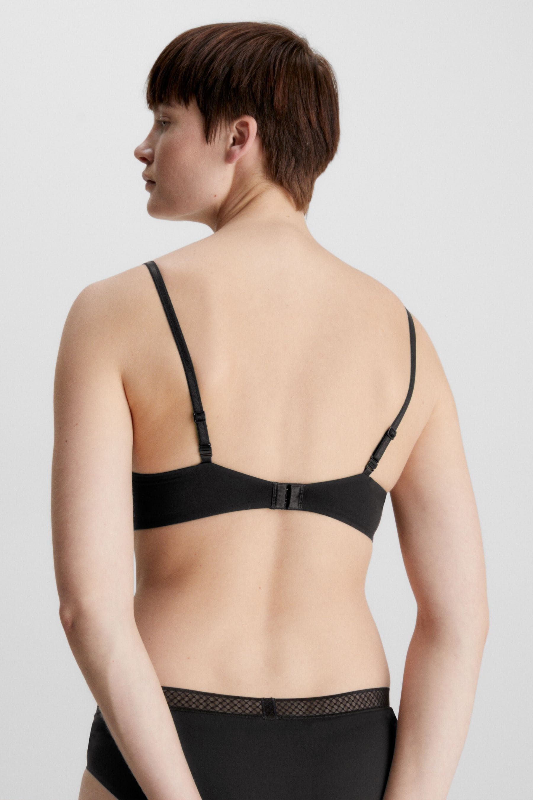 Calvin klein crushed velvet bra deals