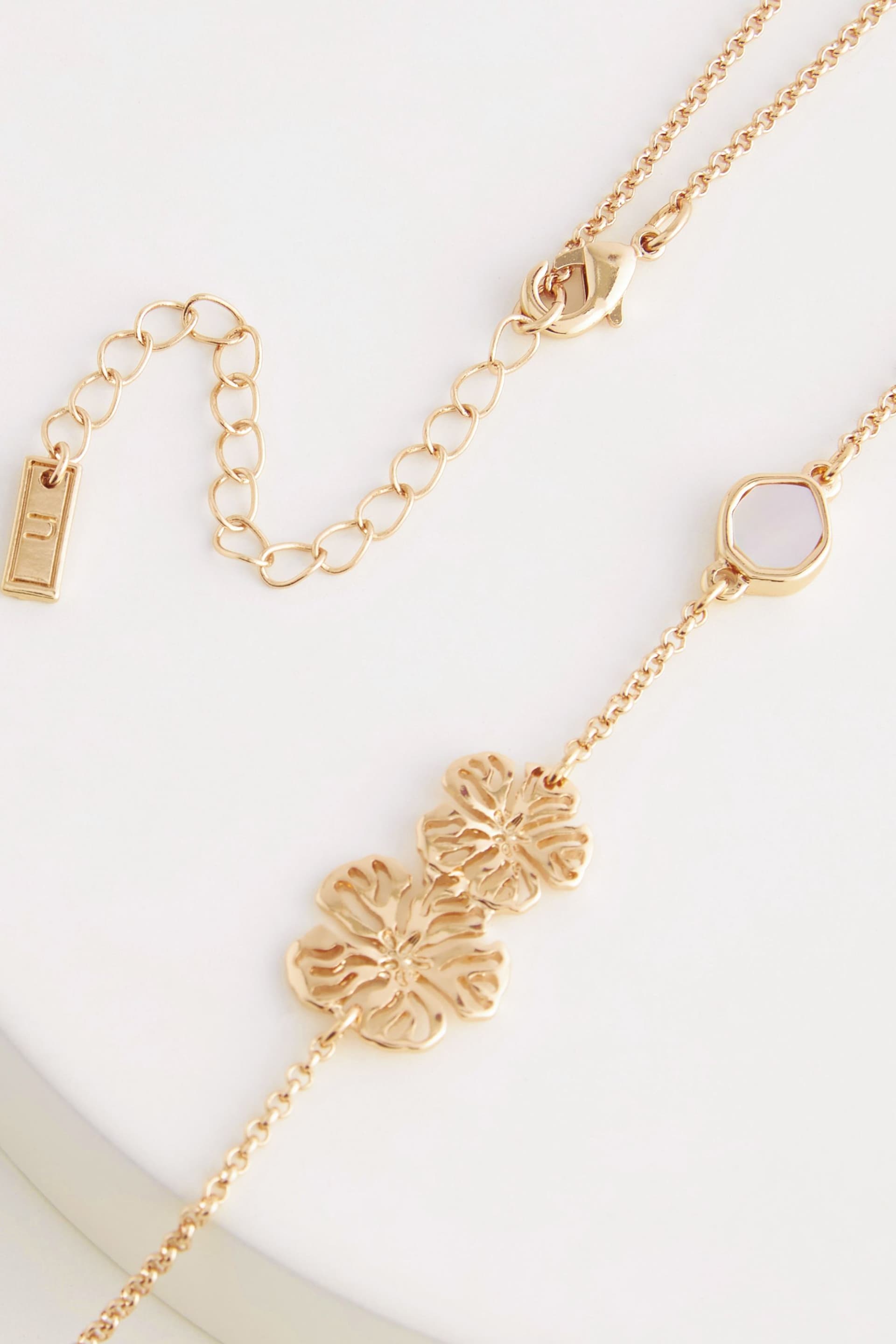 Gold Tone Floral Long Rope Necklace - Image 3 of 3