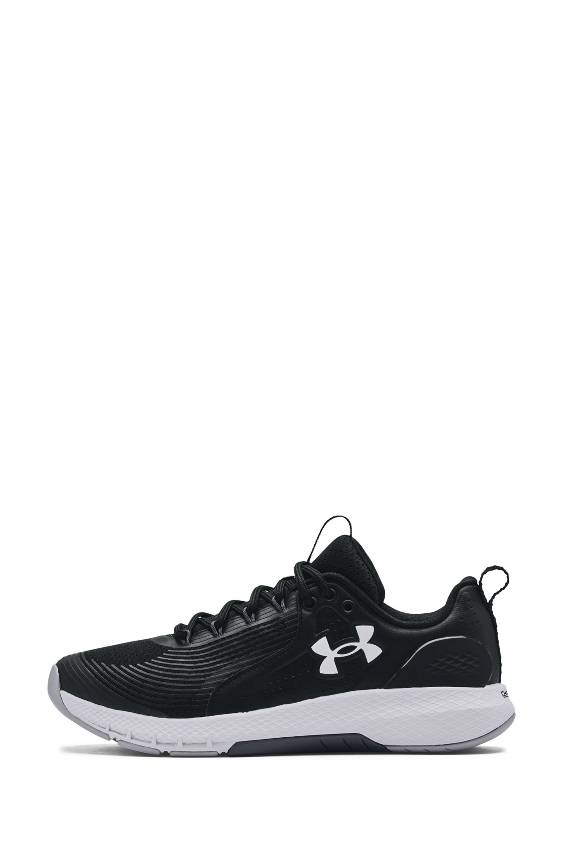 Under armour charged commit tr 2. 2025