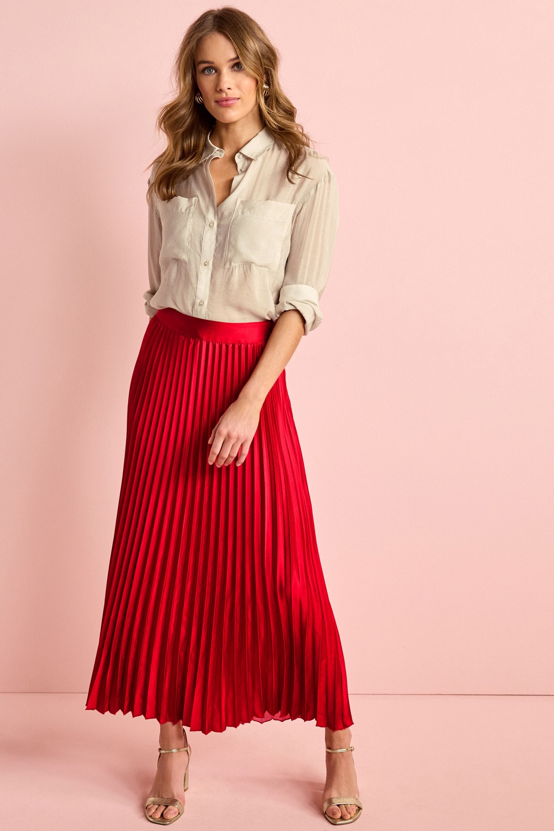Buy Rouge jupe mi longue Satin Plisse from Next Luxembourg