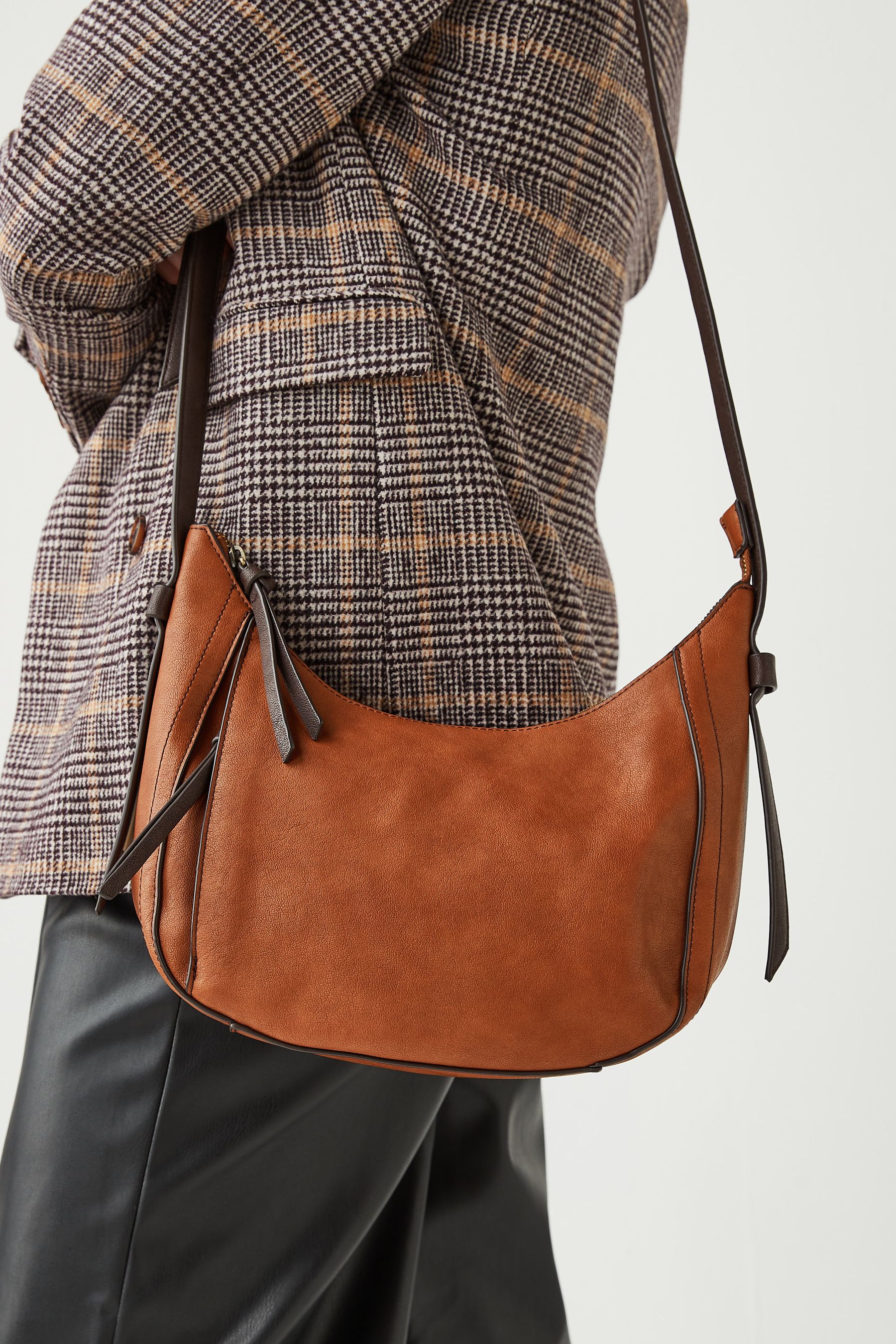 Tan coloured cross body bag discount