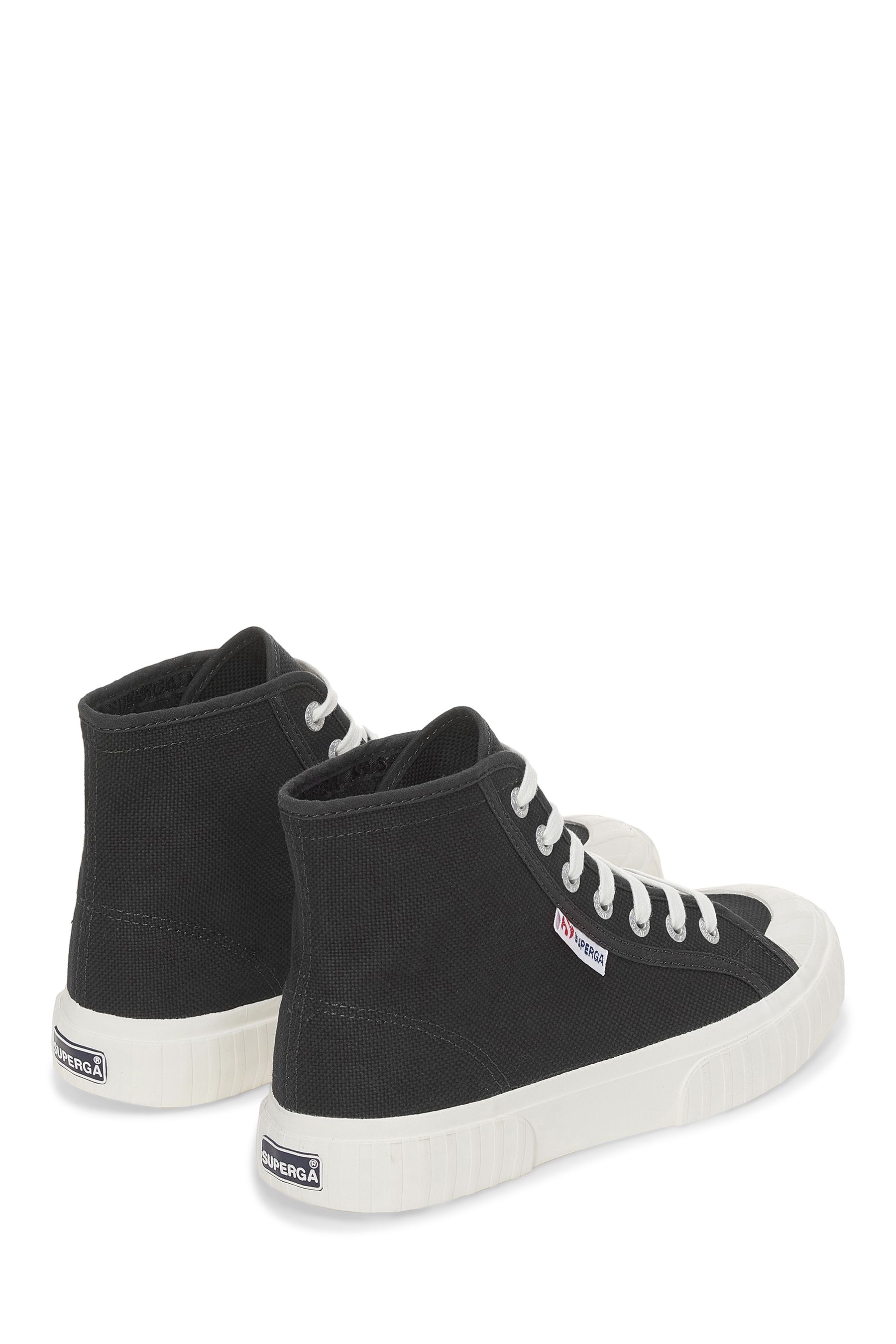 Kaufe Sie Superga 2696 Turnschuhe mit Streifen Schwarz bei Next Deutschland