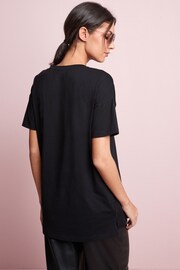 Black Oversized T-Shirt - Image 3 of 5