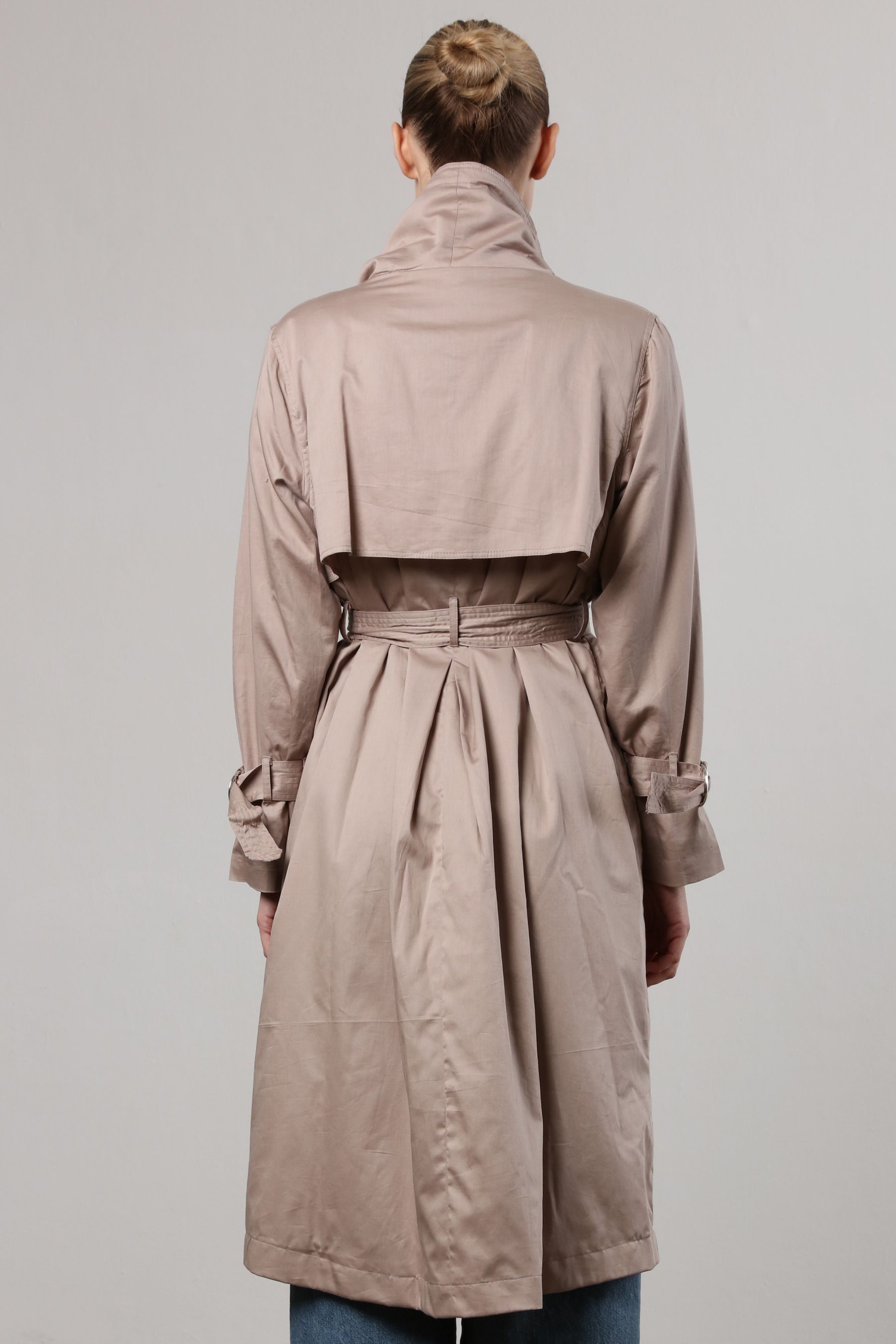 Lightweight trench coat sale