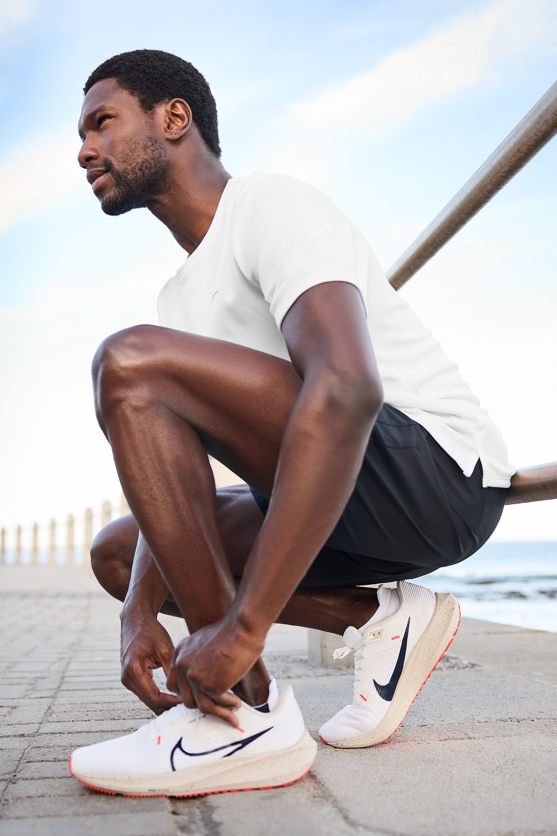 Blue nike running trainers top