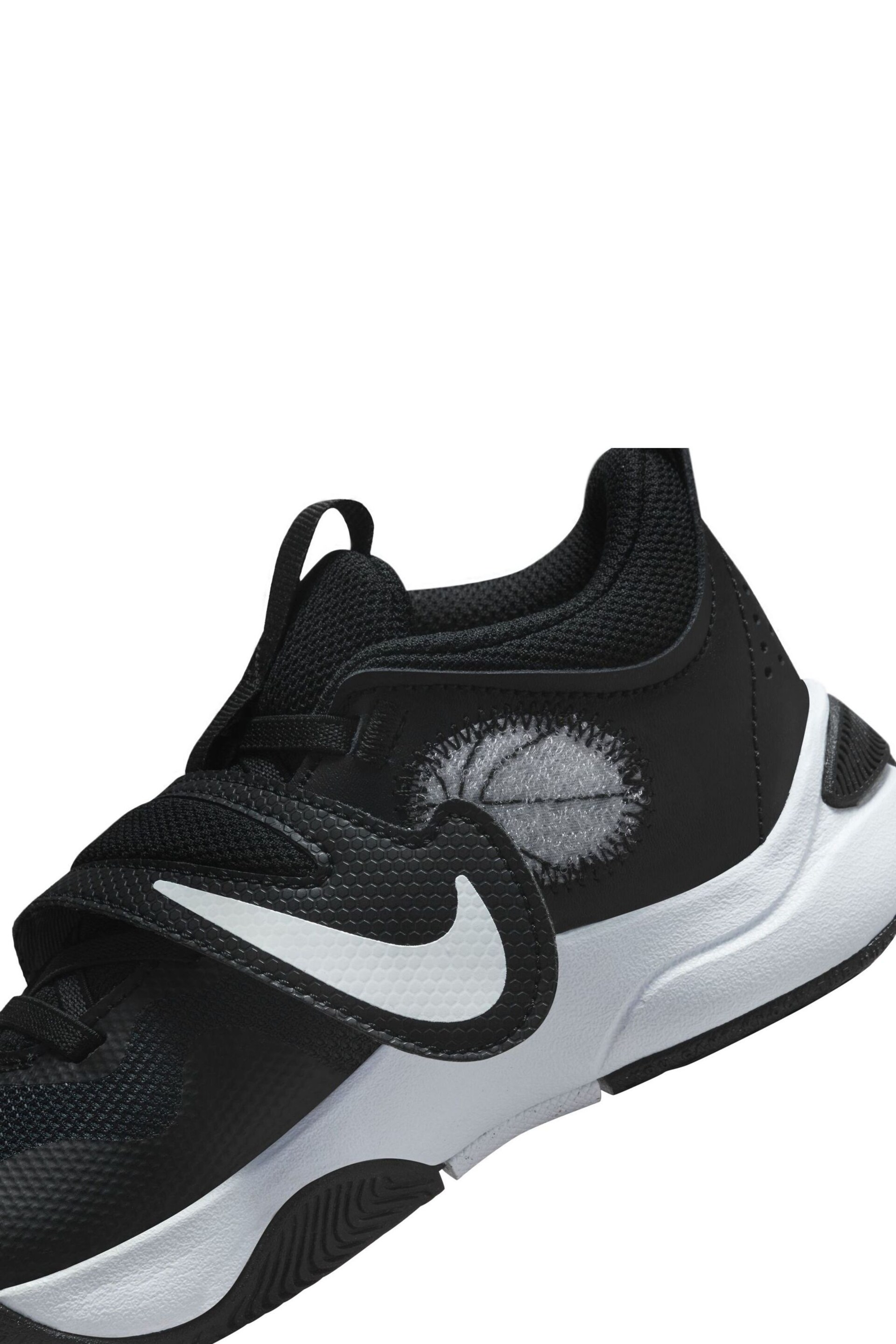 Nike Black Junior Team Hustle D 11 Basketball Trainers - Image 10 of 11