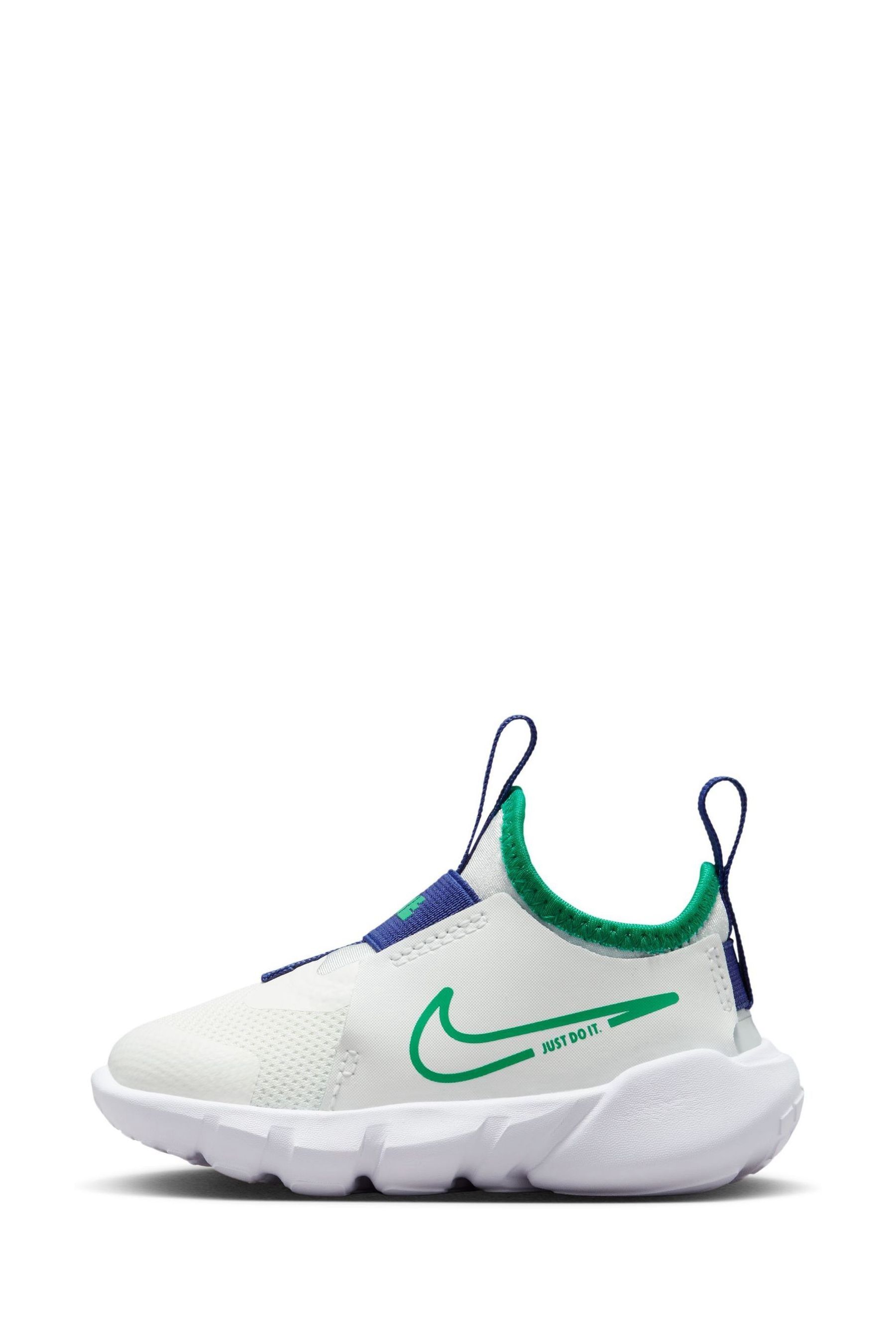 Infant nike white trainers hot sale