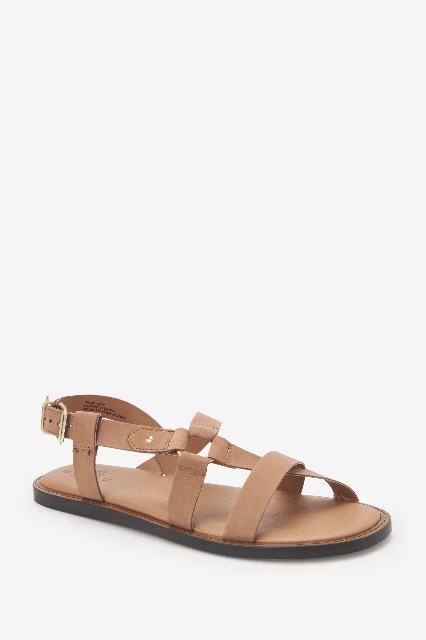 Asymmetrical flat sandal top