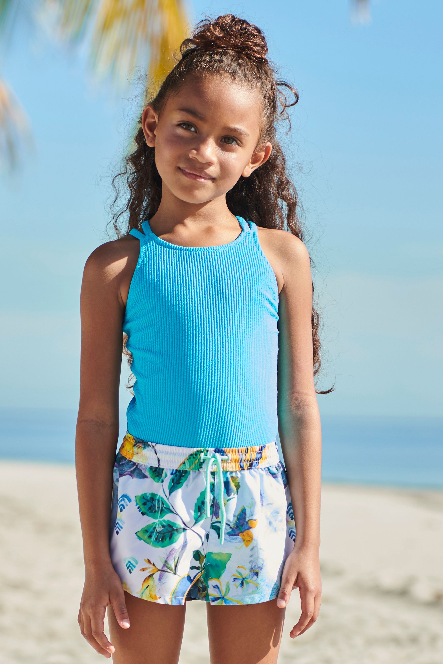Floral beach shorts top