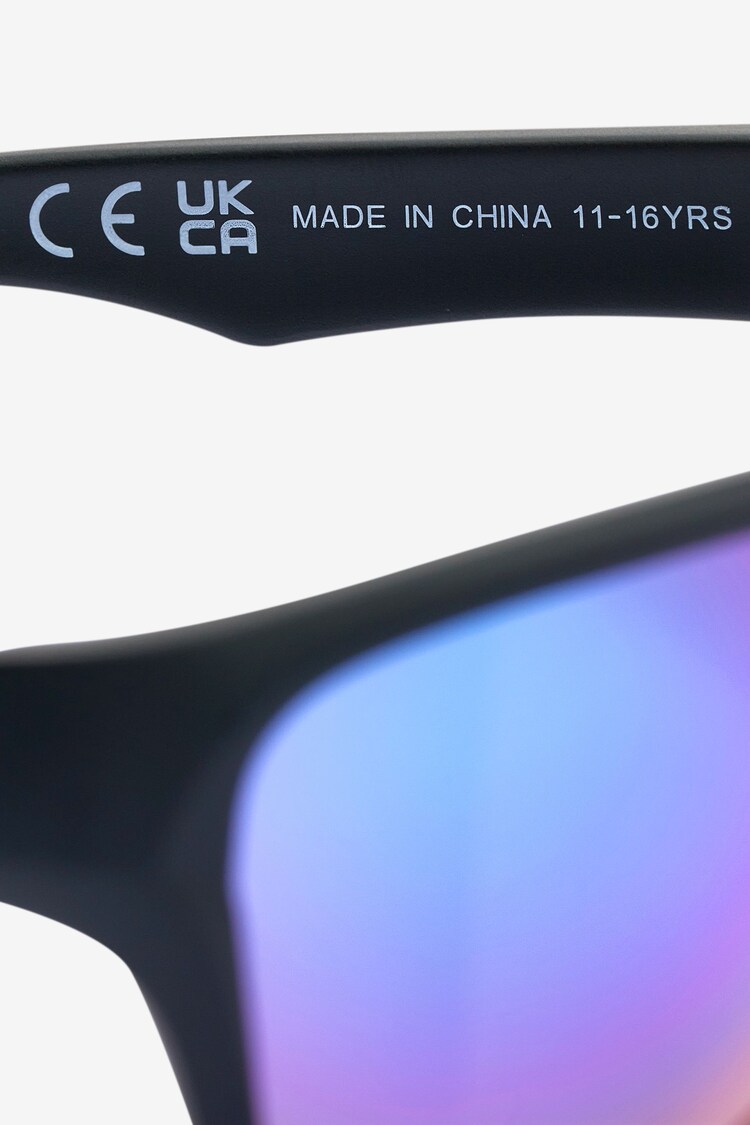 Black Sporty Sunglasses - Image 4 of 4