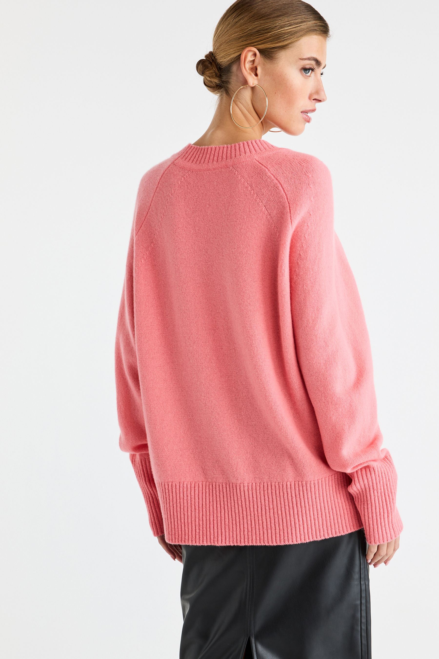 Coral pink jumper online