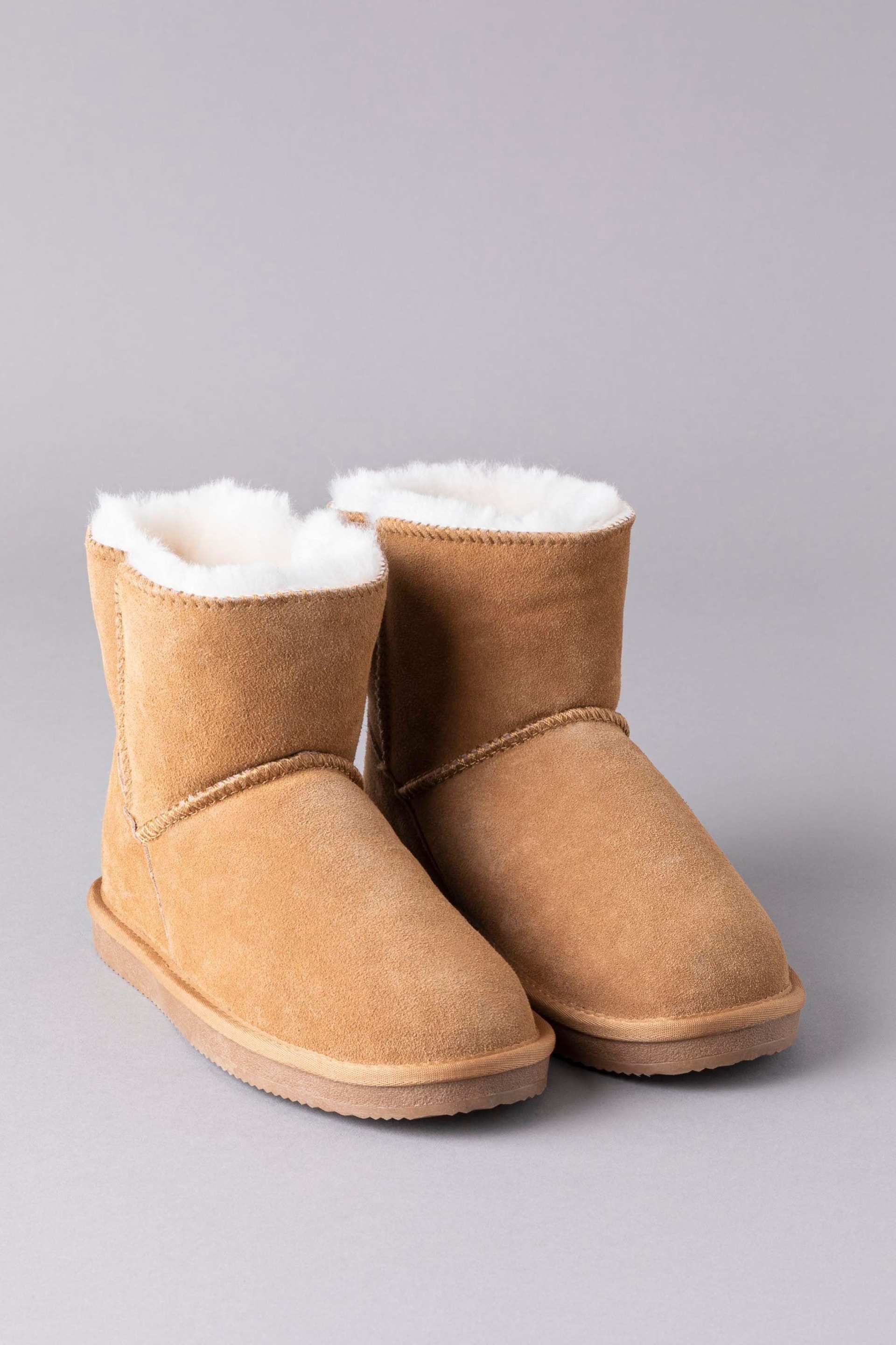 Lakeland Leather Tan Brown Ladies Sheepskin Boots Slippers - Image 2 of 5